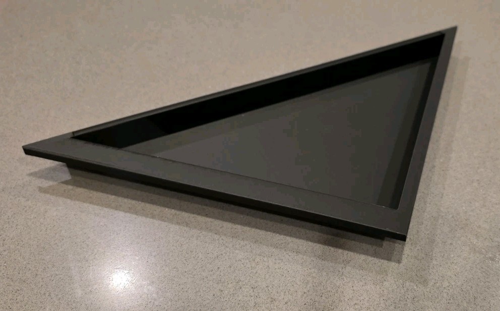 Universal Toolbox Corner Shelf
