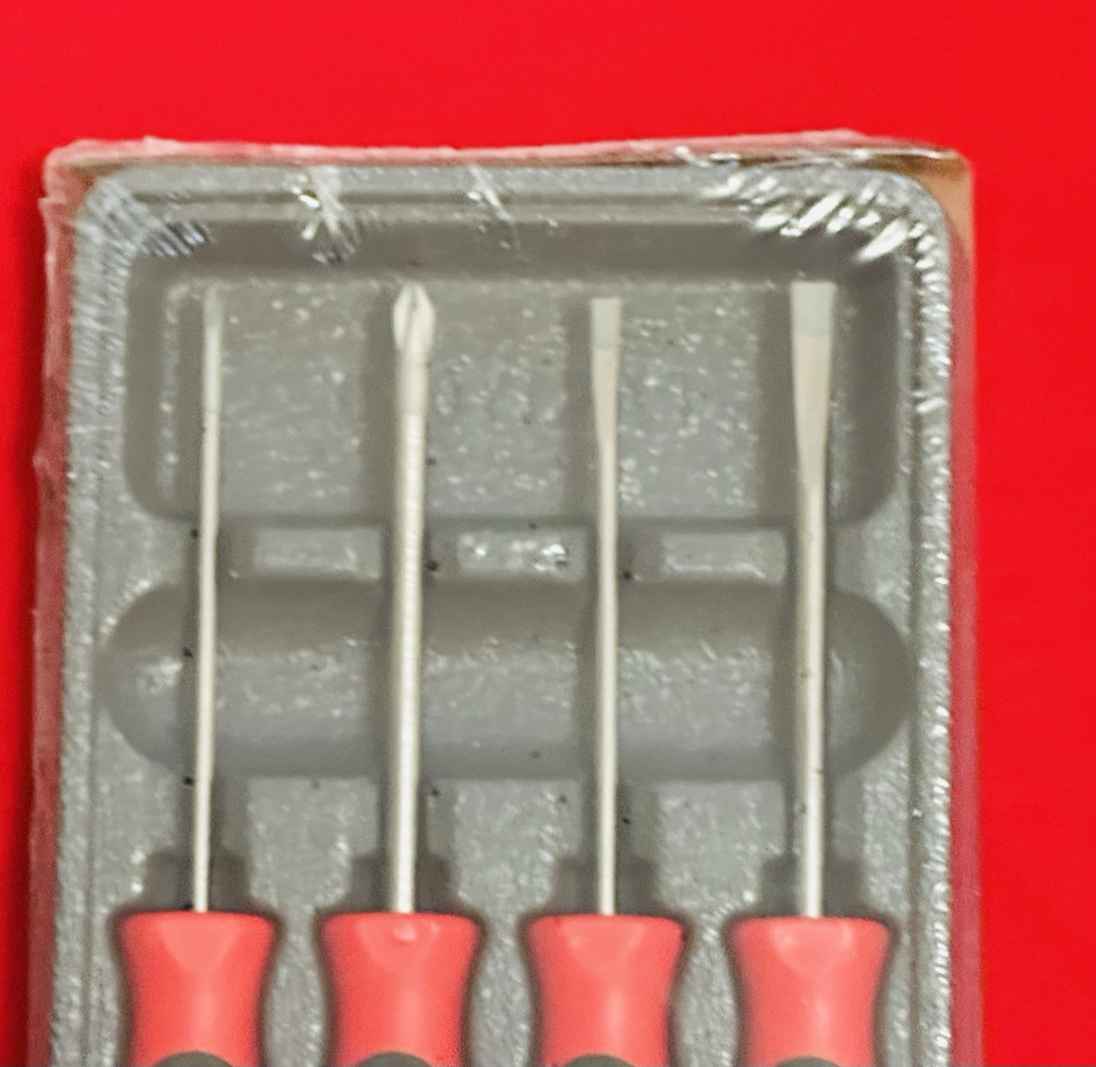 Snap On Tools Mini Screw 4 Pieces Set Red – SGDX40BR New