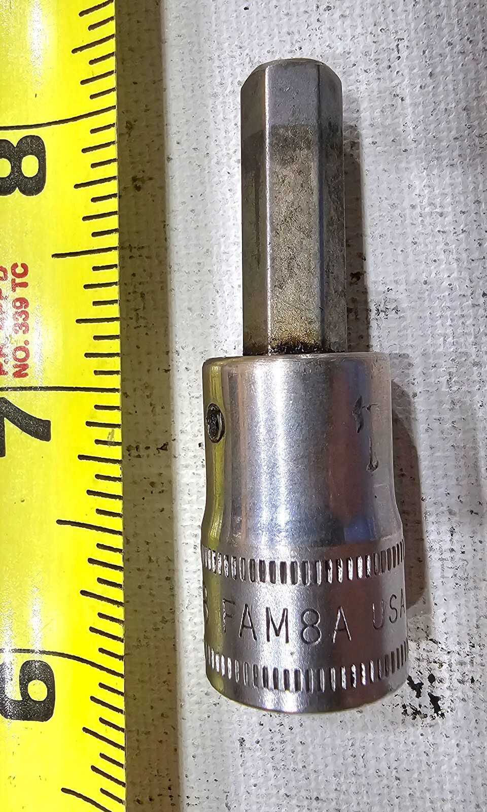 Vintage 1982 SNAP ON FAM8A 3/8″ DRIVE 8mm HEX TIP SOCKET CHROME