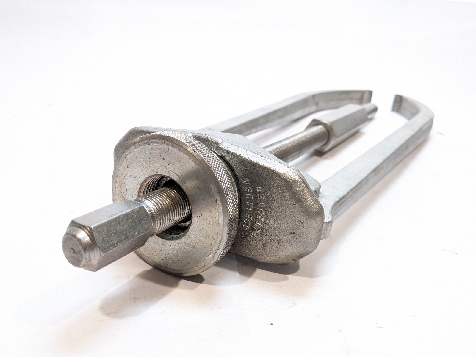 Snap on Tools Puller 2-Jaw Pressure Screw Extra Long Jaws