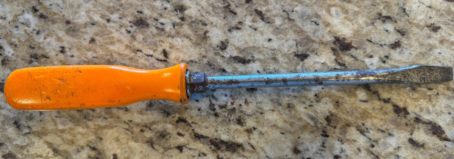 Snap On #2 Flat Tip Orange Hard Grip Screwdriver 10″ Long/ 6″ Shaft, Made in USA
