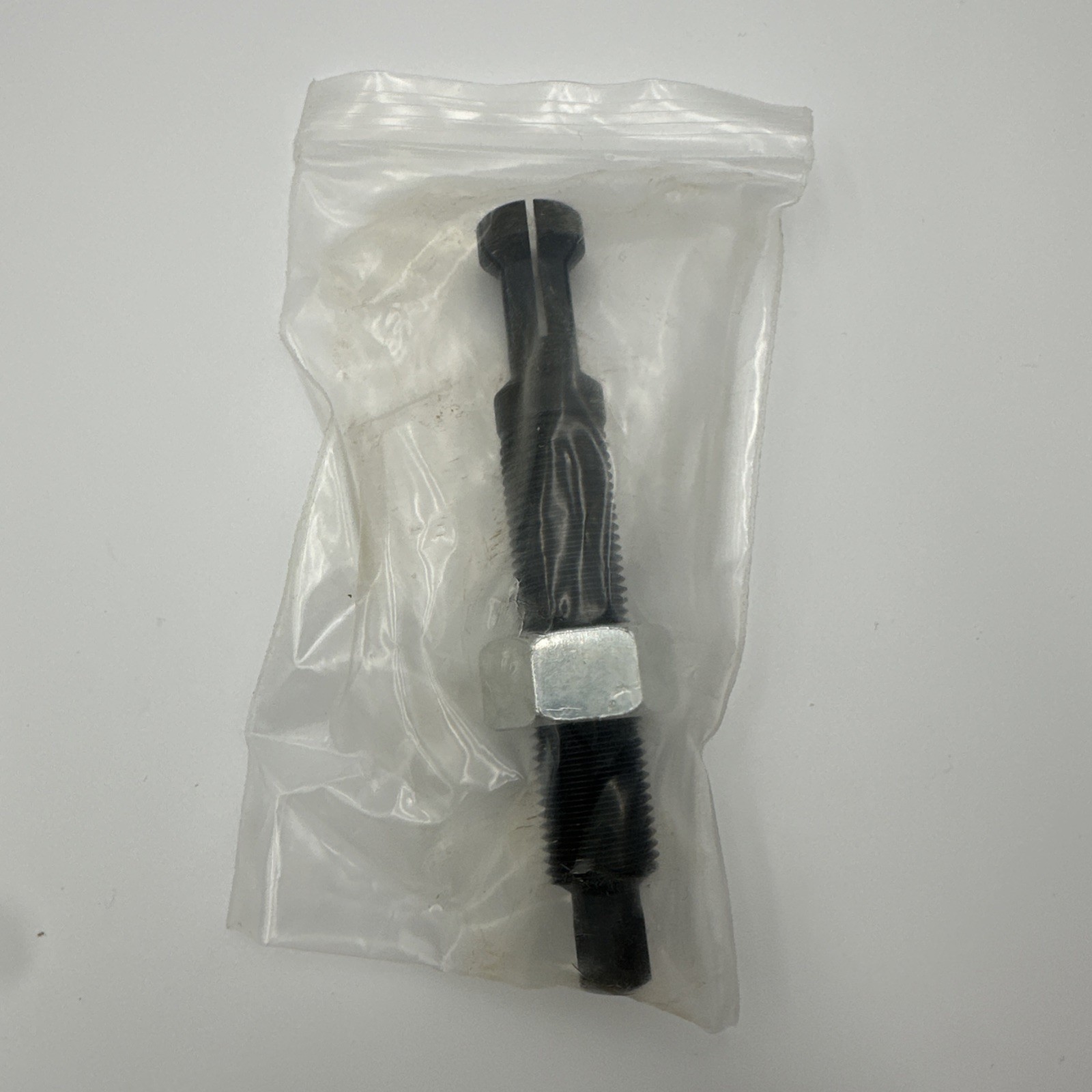 Lisle 65700 Broken Plug Remover Kit for Ford 3V Engine