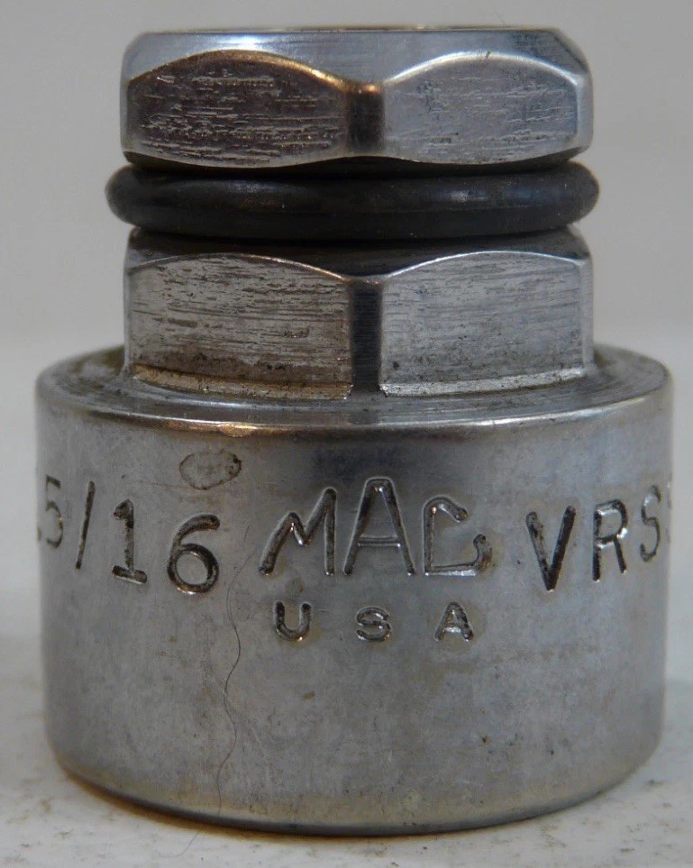 Mac Tools VRF Passthrough Socket 7/8″ External Hex Drive 15/16″ 12 Point VRSS302