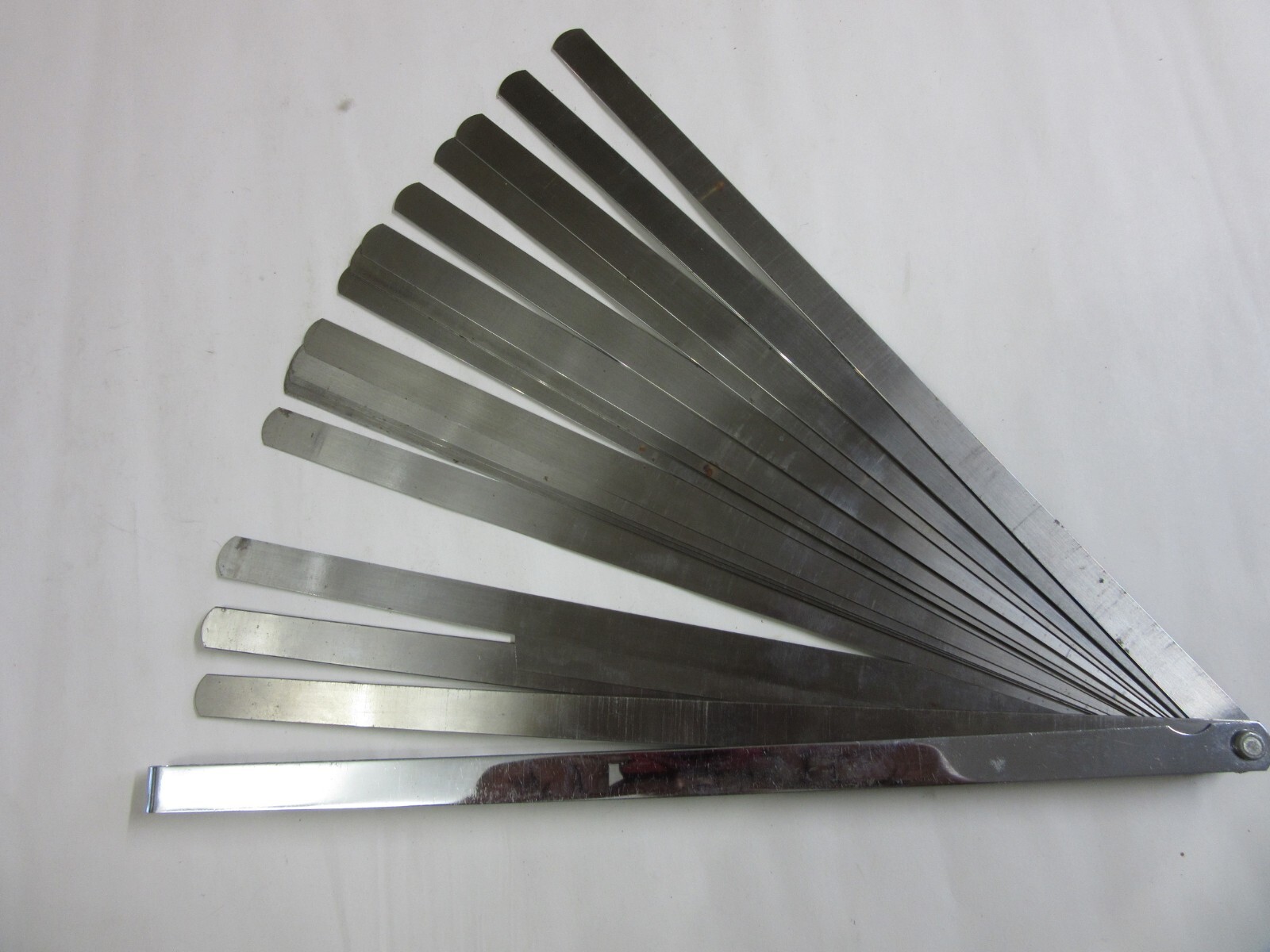 Lang 12 inch, 25-blade, feeler gauge set for diesel engine repair, machine shop