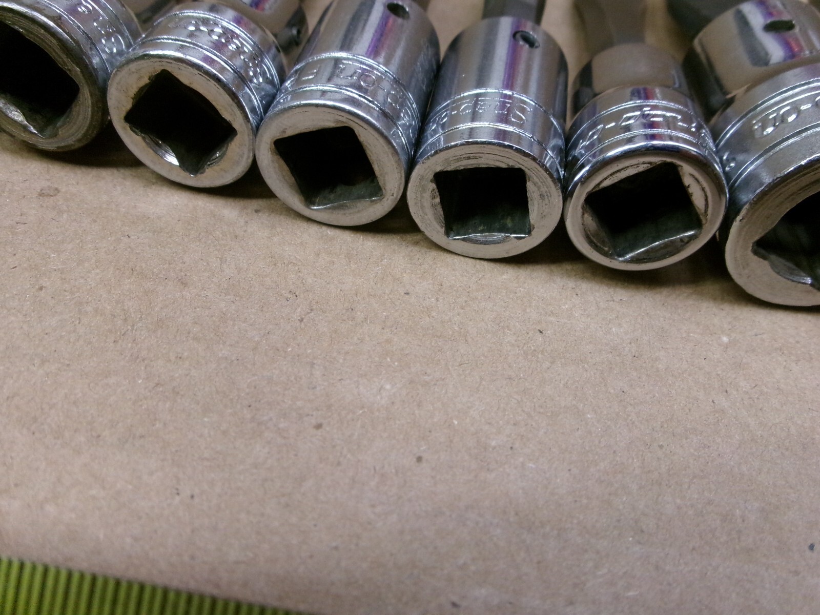 Snap On USA 3/8″ drive 10-Piece Phillips and Flat Tip Socket Set / Lot