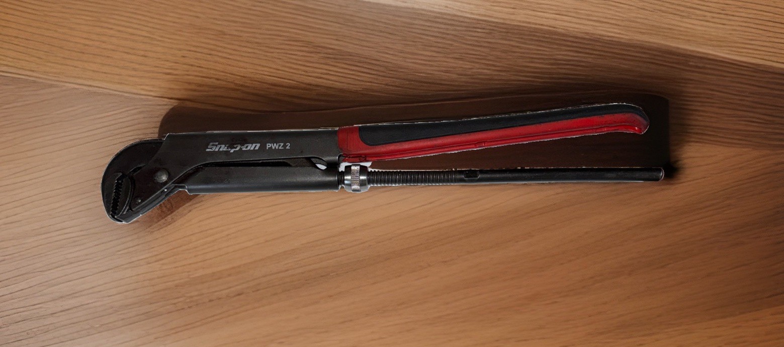 Snap On Tools PWZ2A 17″ Red Black Soft Grip Handle Pliers Wrench