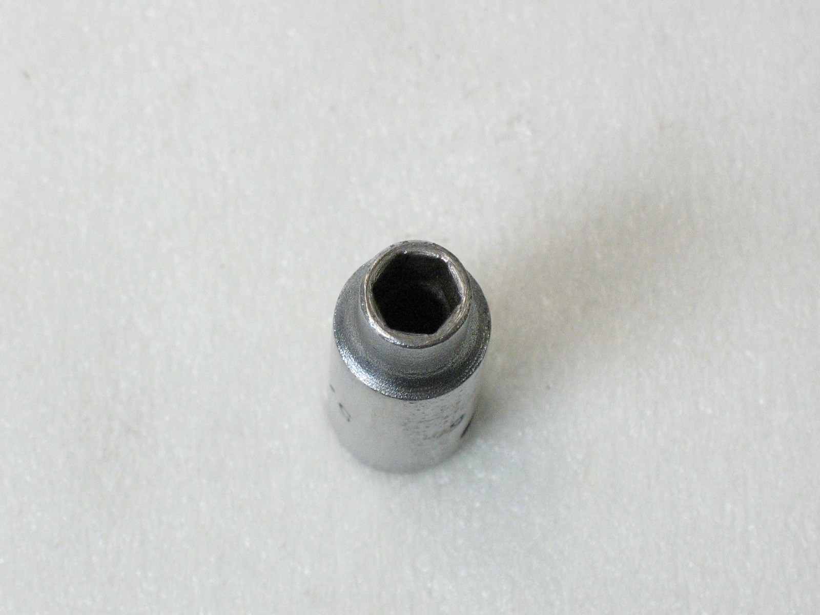 MAC Tools 5/16″ Semi-Deep Chrome Socket 3/8” Drive 6 Point Part# XD106