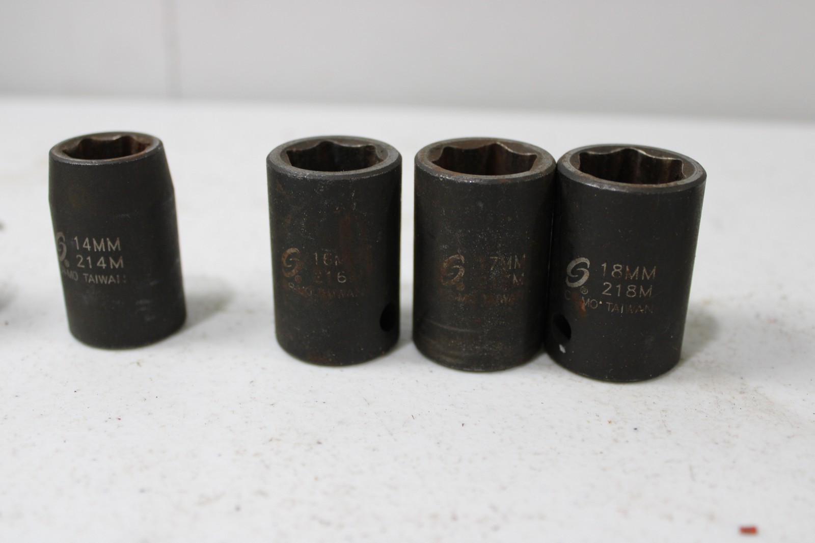 Sunex 14 Pieces SAE shallow Impact Socket Set 3/8 drive