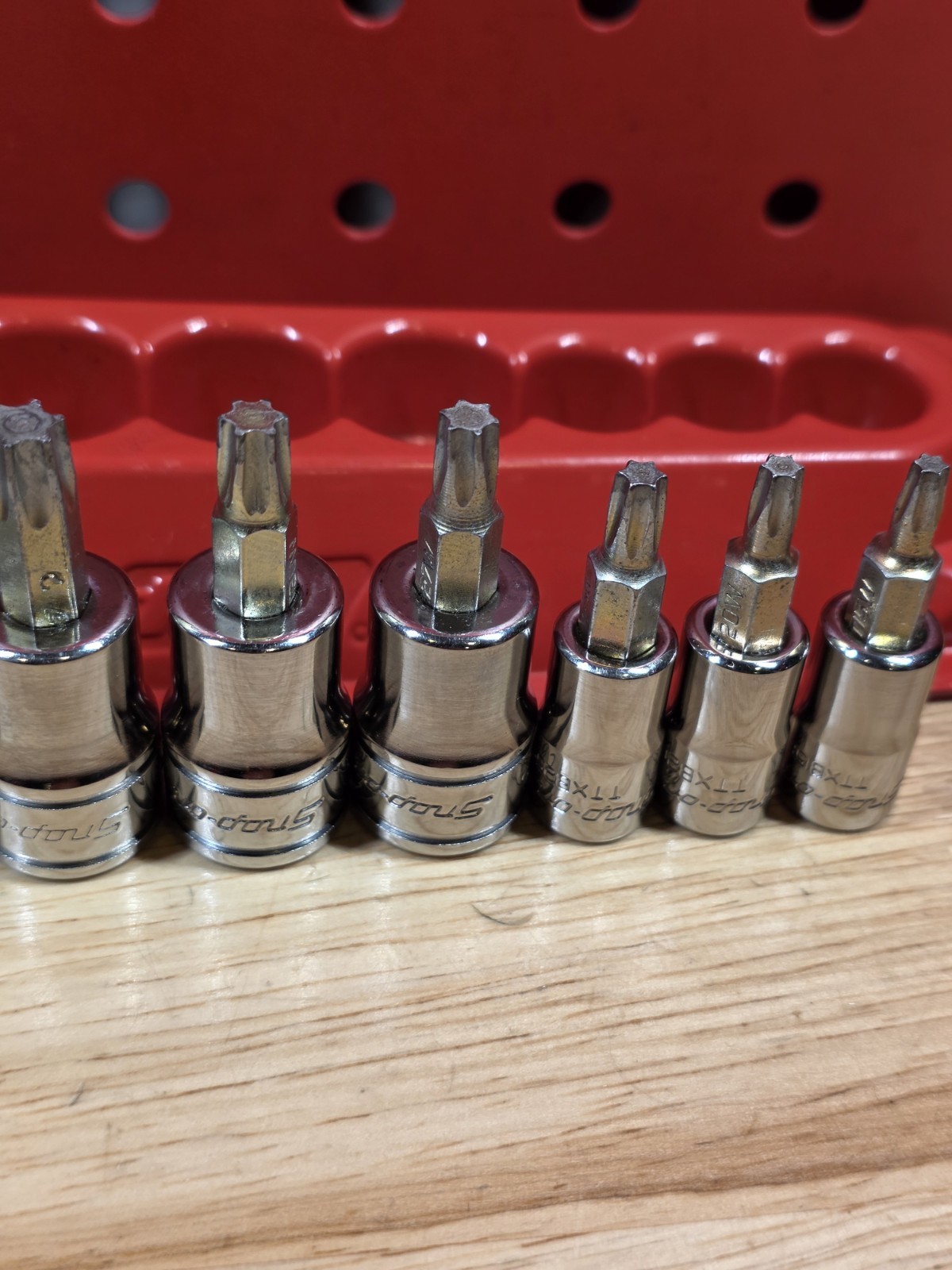 Snap-on 209EFTXBY 9-Piece Combo Drive HEAVY DUTY Removal Torx Bit Socket Set USA