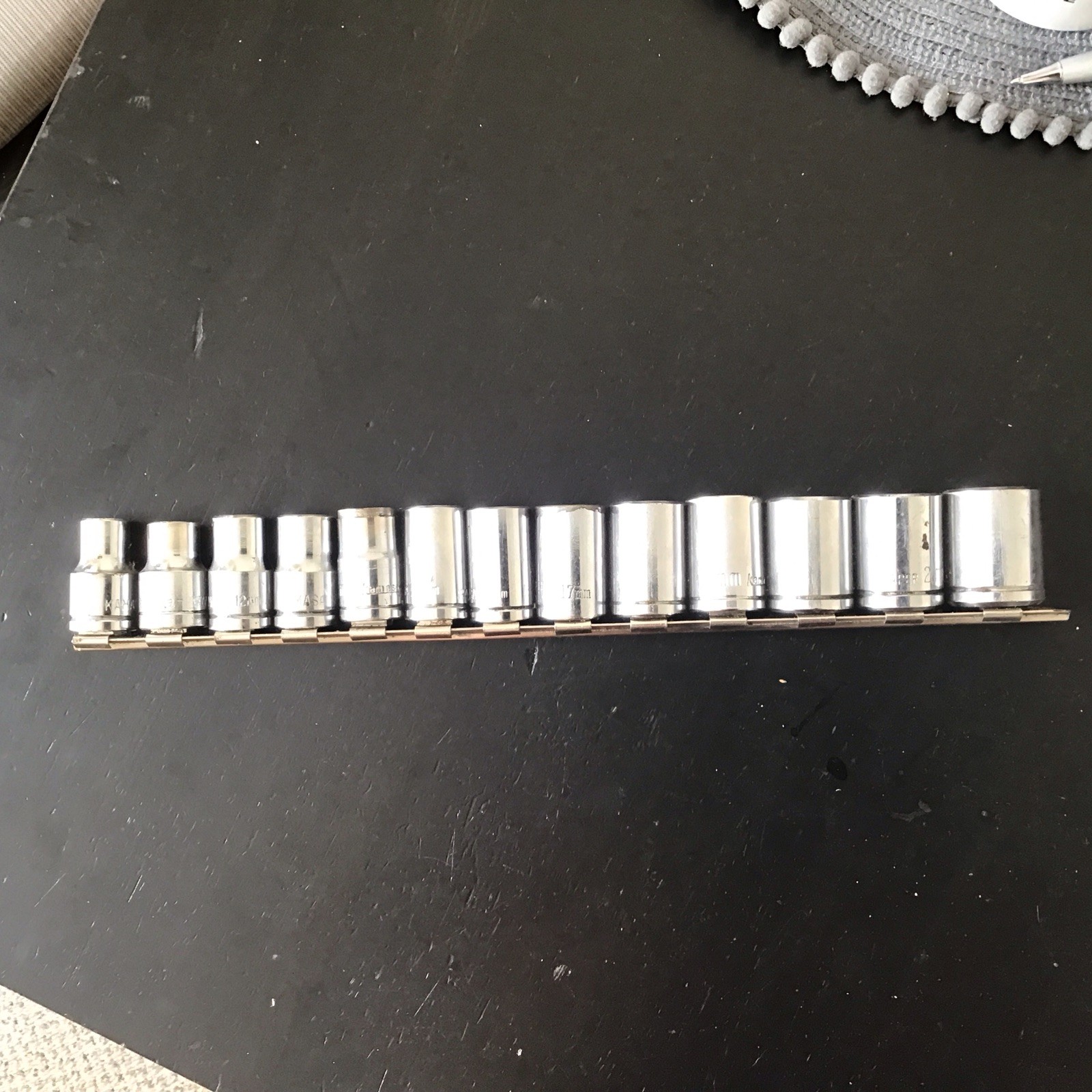 1/2 Inch Drive Metric Sockets Qty 13 & Rail