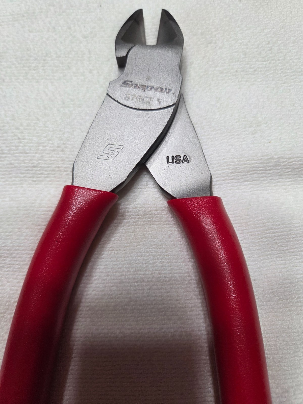 Snap-on Tools USA NEW RED Soft Grip 7″ VectorEdge Diagonal Cutter 87BCF