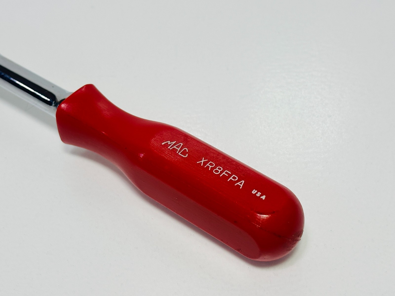 🇺🇸 MAC Tools USA XR8FPA 3/8″ Drive Flex Head Ratchet, Red Hard Handle