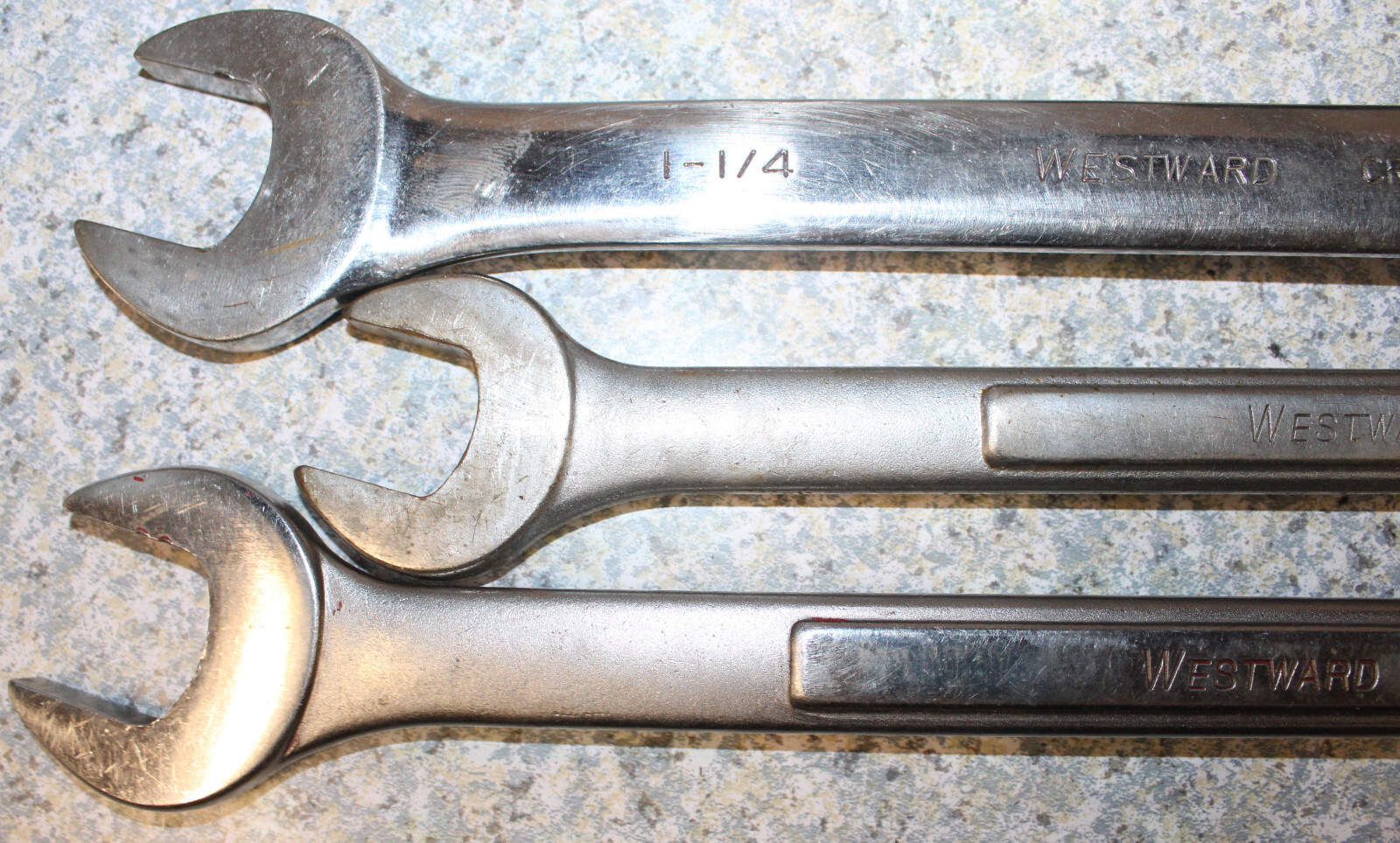 3-Used WESTWARD Combination Wrenches 36A287 1-1/4 5MR42 1-1/16 & 5MR44 1-1/4
