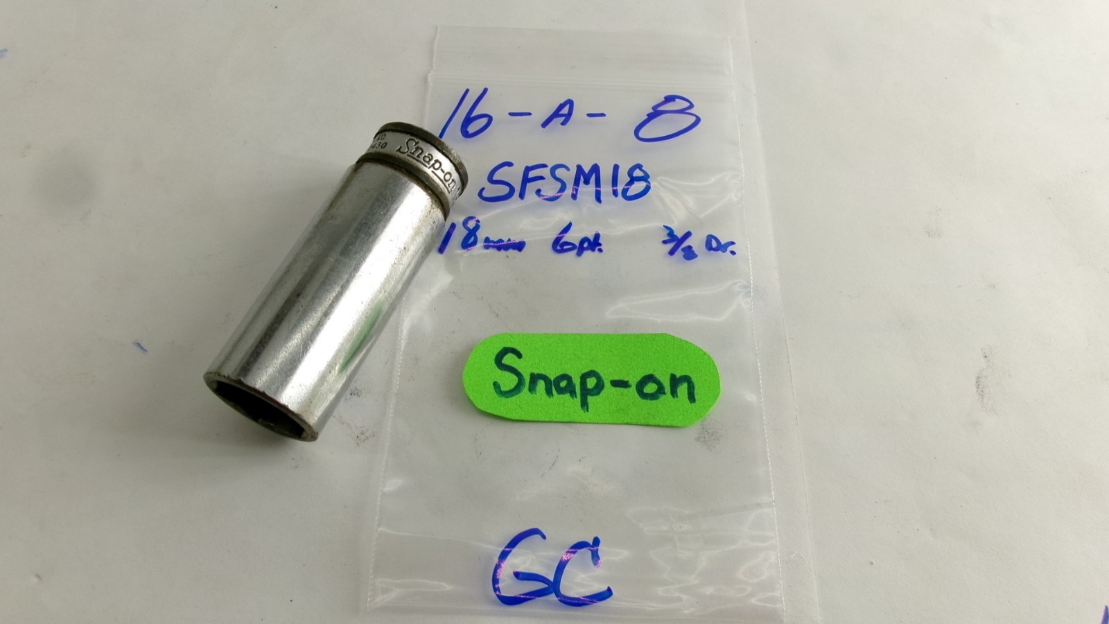 Snap-on tools 3/8″ drive 18mm metric 6 point Deep Socket SFSM18 Nice!