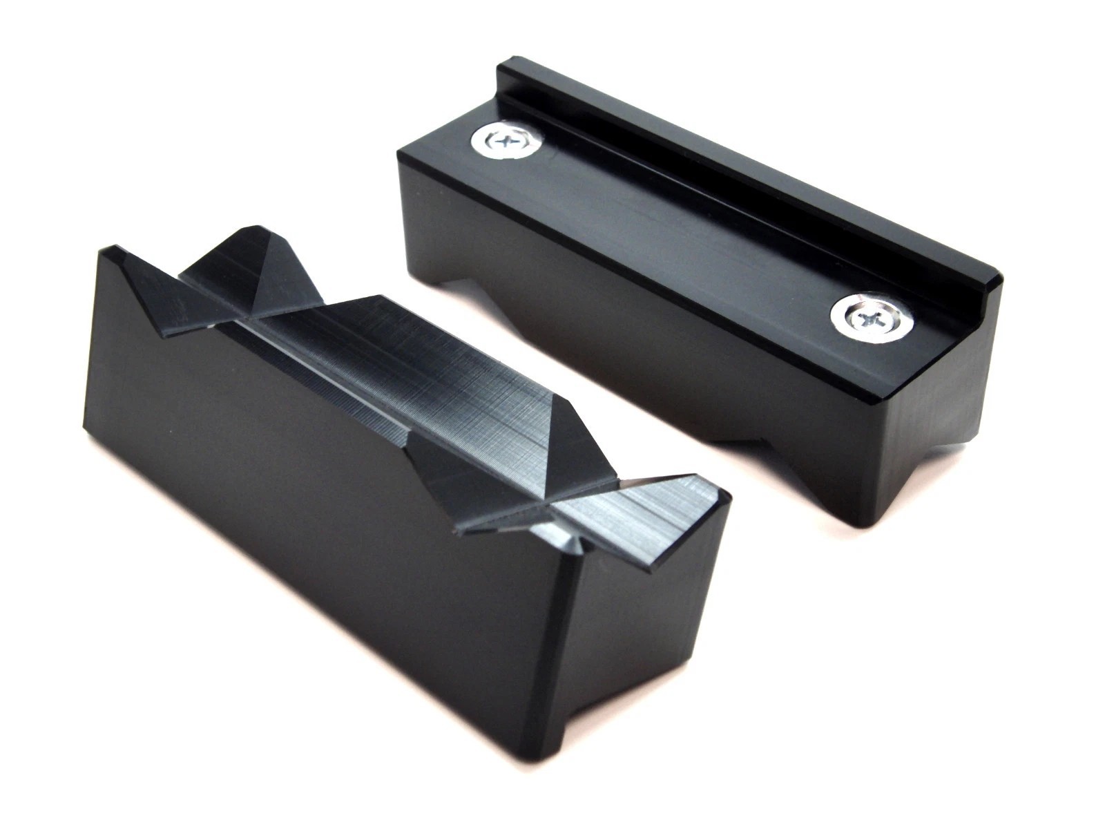 NO-M.A.R® Polymer Magnetic Vise Soft Jaw for Polished Billet Aluminum AN fitting