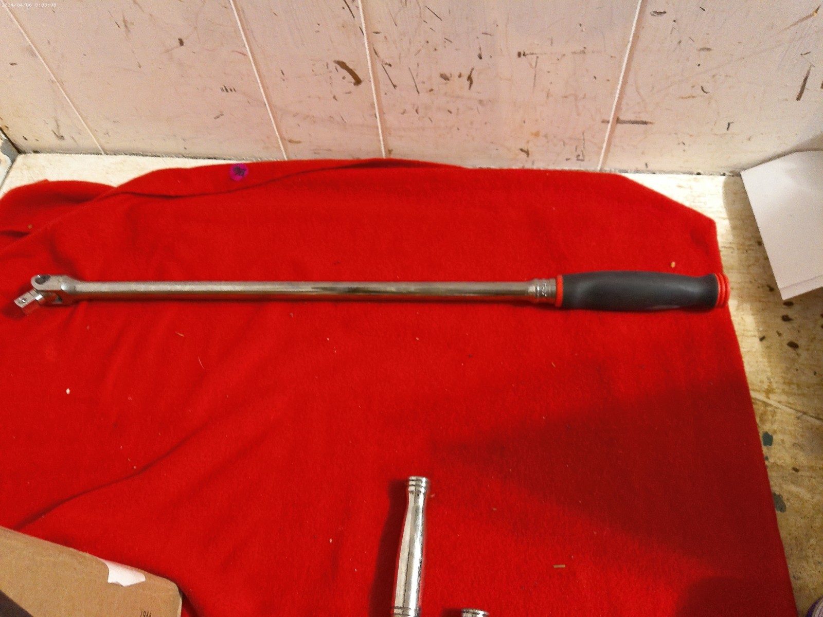 New Snap On Tools SHBB24 24 Breaker Bar 1/2 Drive Soft Grip Handle Red USA