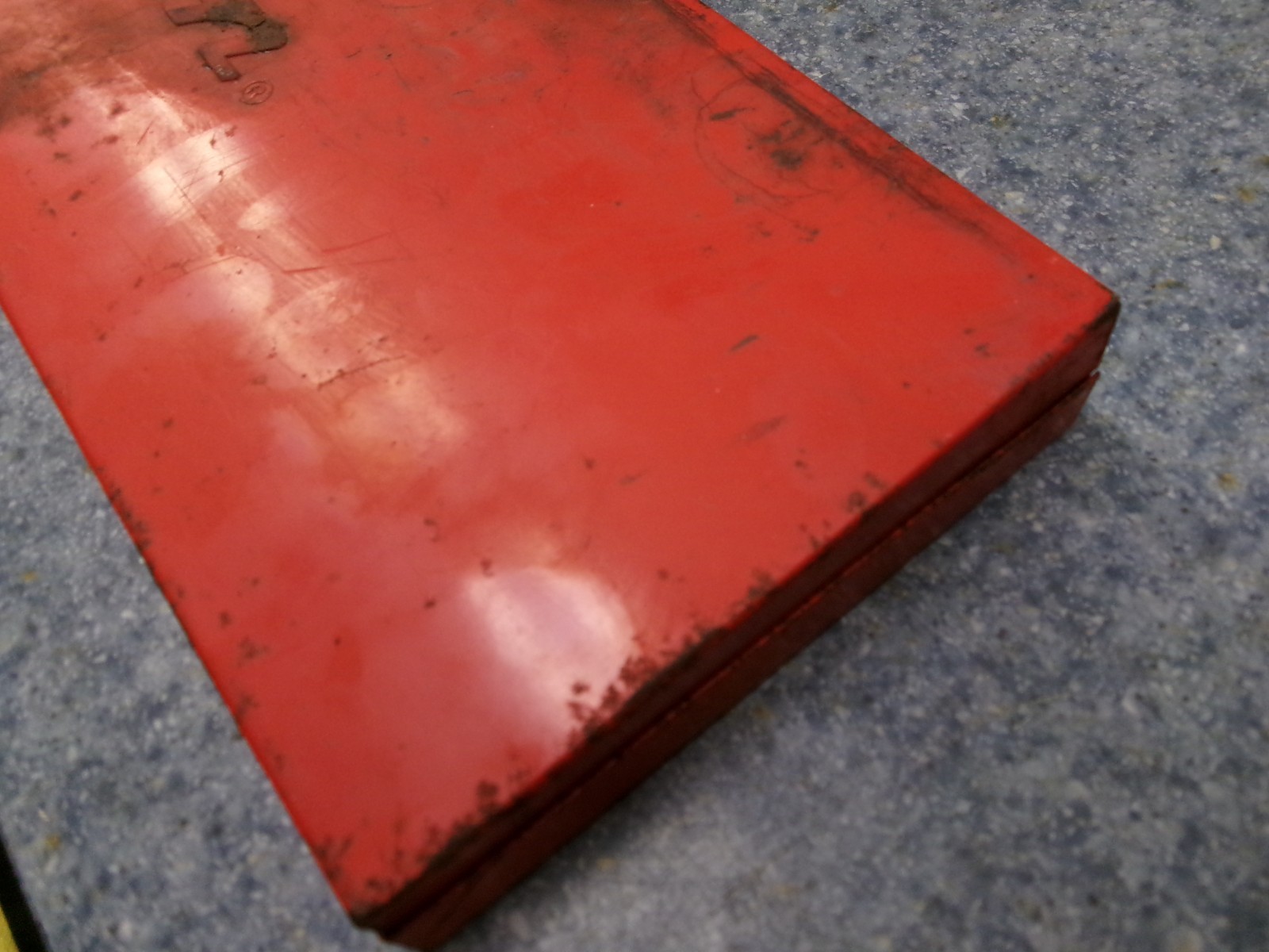 Snap-on USA Red Metal Tool Box No KRA-284B (no tools box only)