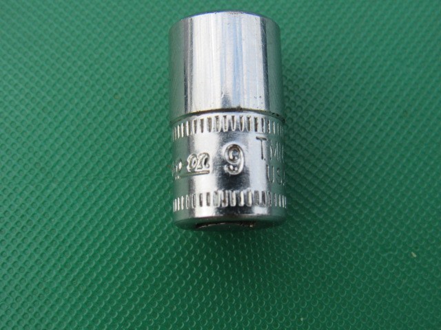 SNAP ON 9MM TMM9 1/4″ DRIVE METRIC 6 PONIT SHALLOW SOCKET 9 MM UNDERLINE LOGO