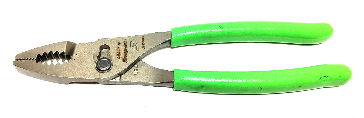 New Snap-on™ 9″ long Green Vinyl Grip Combination Slip Joint Pliers 49ACFG Unuse