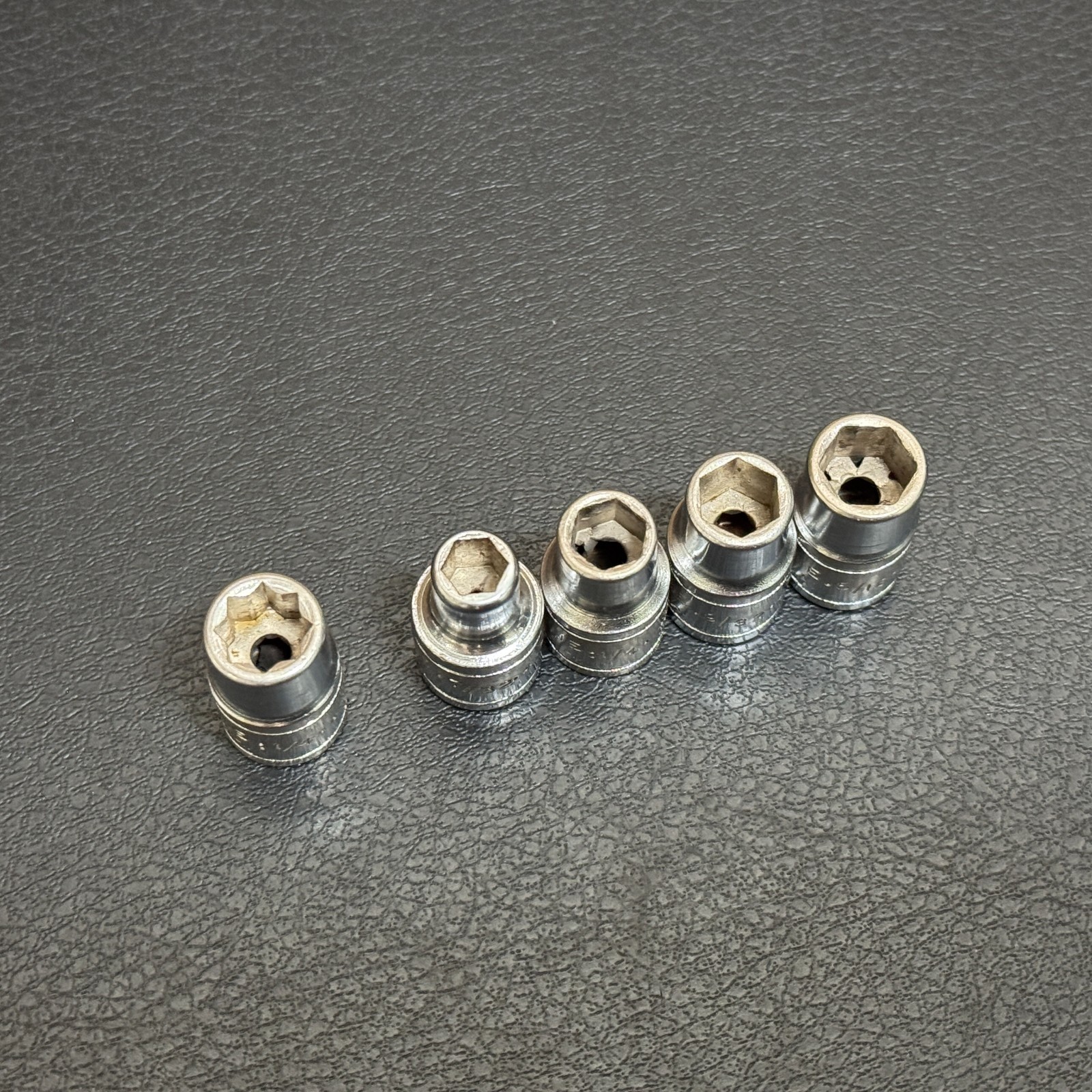 S-K Wayne Tools 1/4 Drive Socket Lot 6PT 7/32 1/4 9/32 5/16 & 8PT 40988 1/4 USA