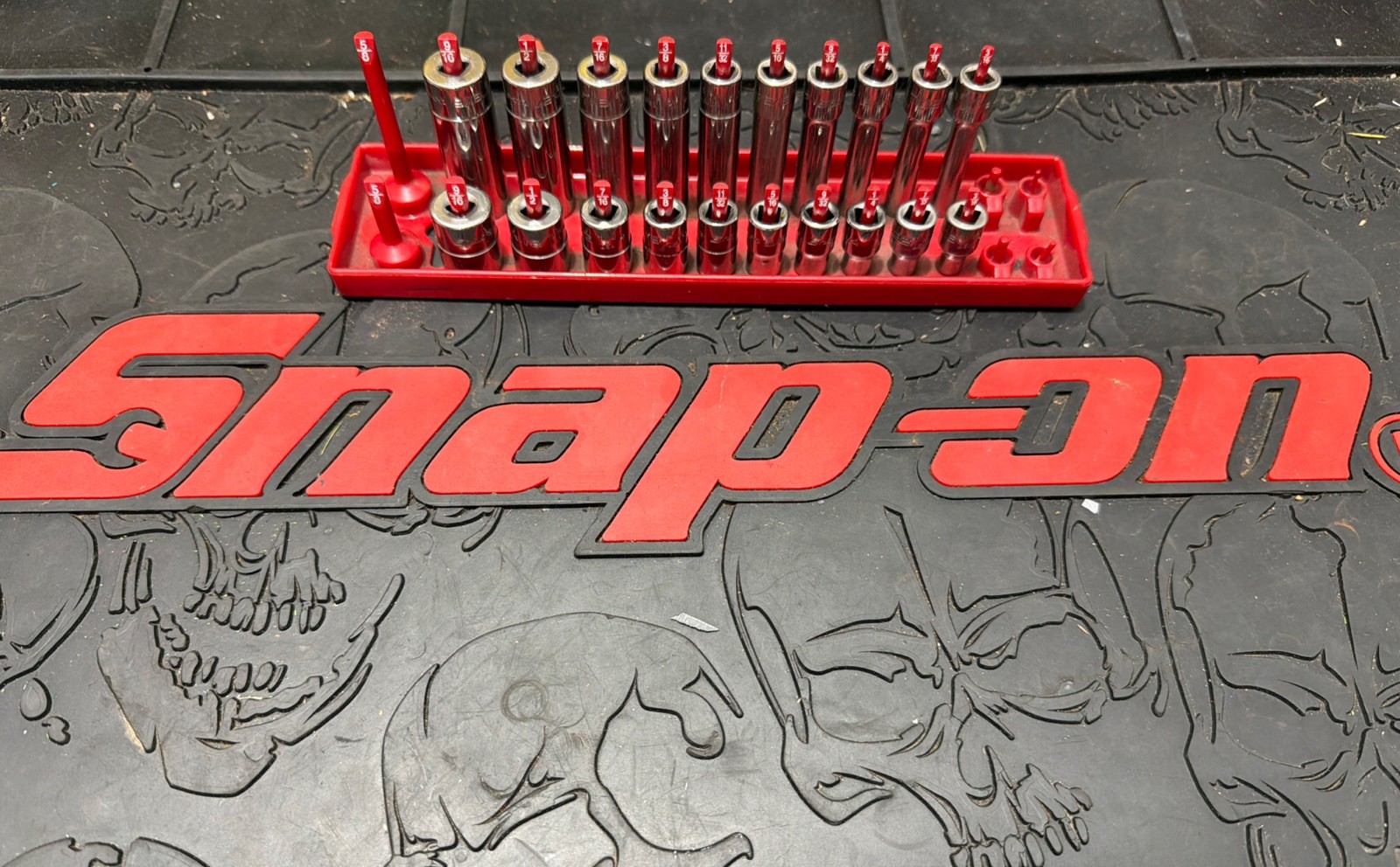Snap On 20pc See 1/4dr Shallow & Deep Socket Set 6pt 3/16-9/16 Chrome Nice Cond