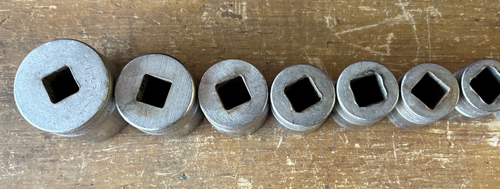 Vintage Set of 11 Snap On 1/2″ Drive 12 Pt. SAE SW Sockets