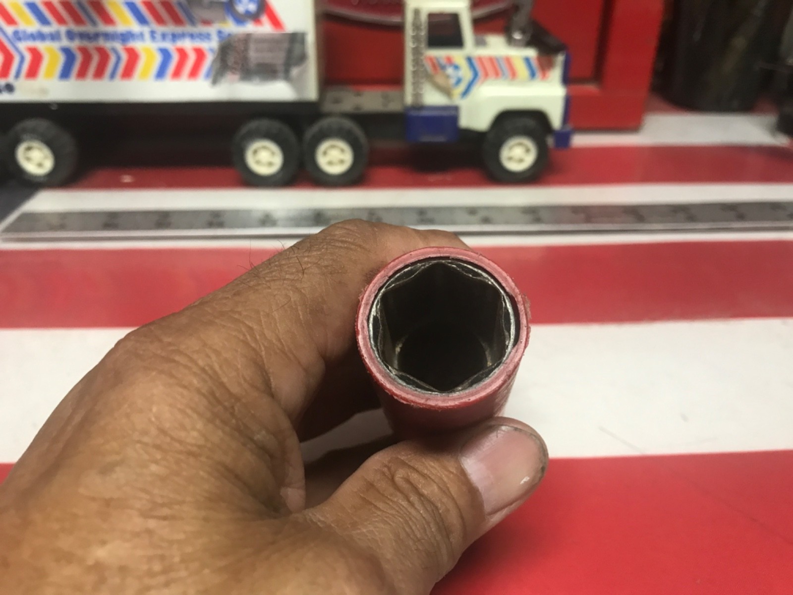 Mac tools socket wheel lug nut 21mm 1/2” drive protector VPT21MM GGGG