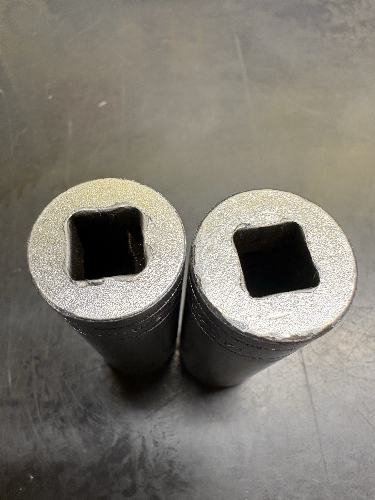 S-K Deep 11/16 And 5/8 Vintage Sockets 3/8 Drive 40422 And 40420