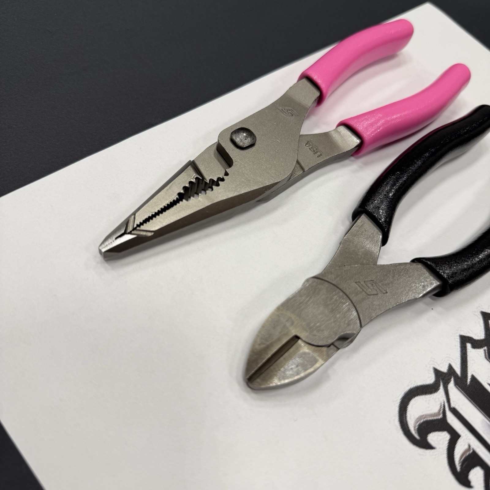 Snap-on Tools USA NEW 2pc HOT PINK & BLACK Assorted Pliers Set LN46ACF 86ACF