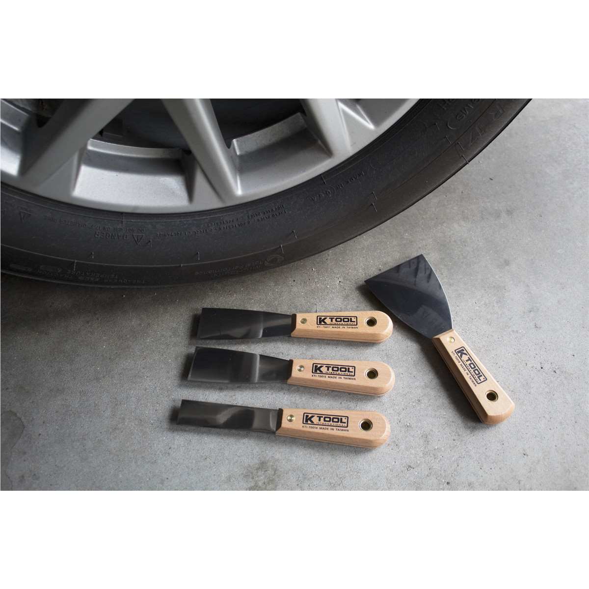 K-Tool 70004 4-pc Scraper & Putty Knife Set