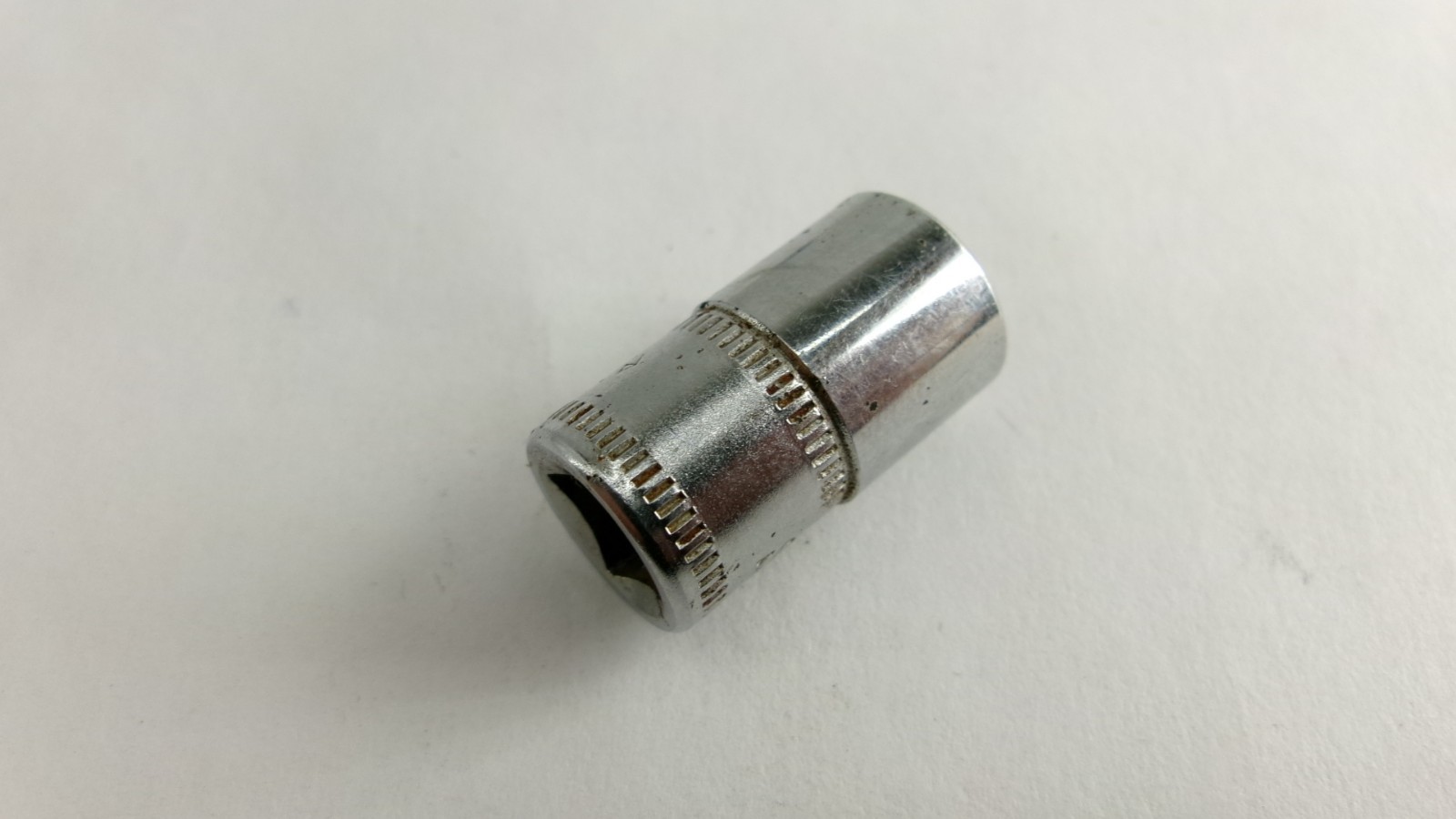 Snap-on tools USA 1/4″ drive 9mm metric 6 point Socket TMM9 Nice!