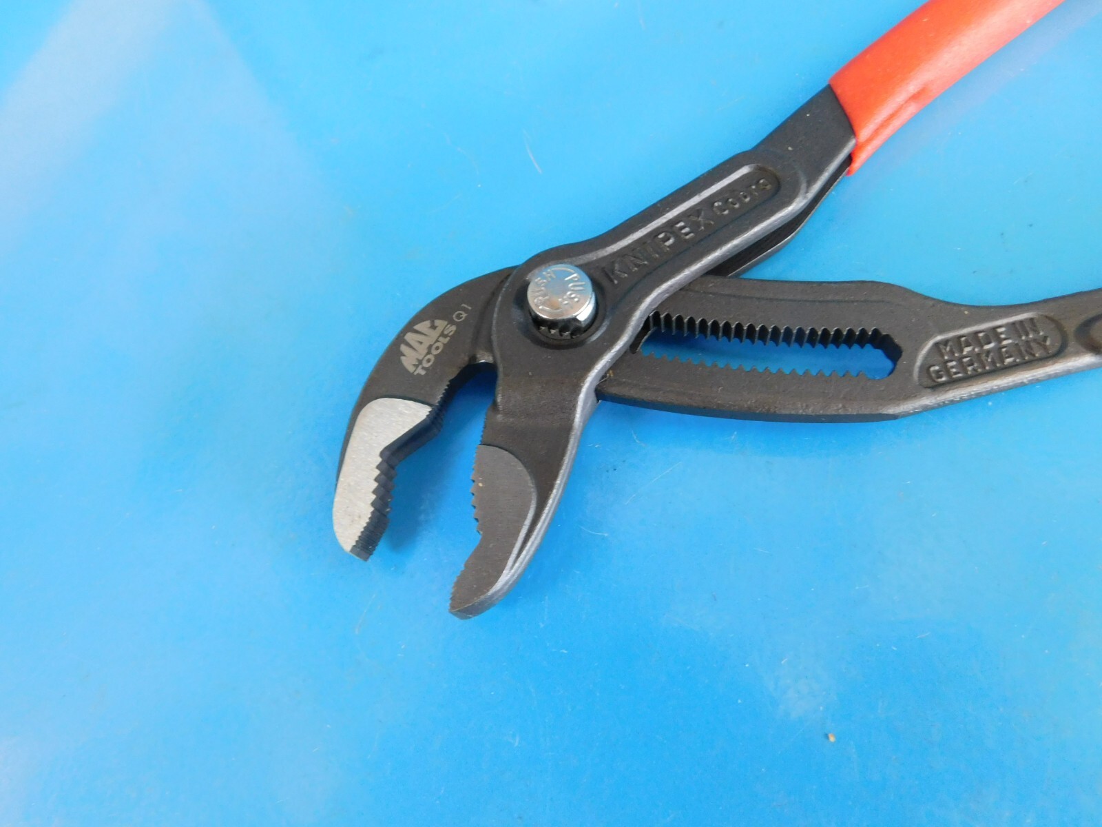 NEW, MAC TOOLS, 10 IN. COBRA SELF GRIPPING PLIERS, PART #P10C