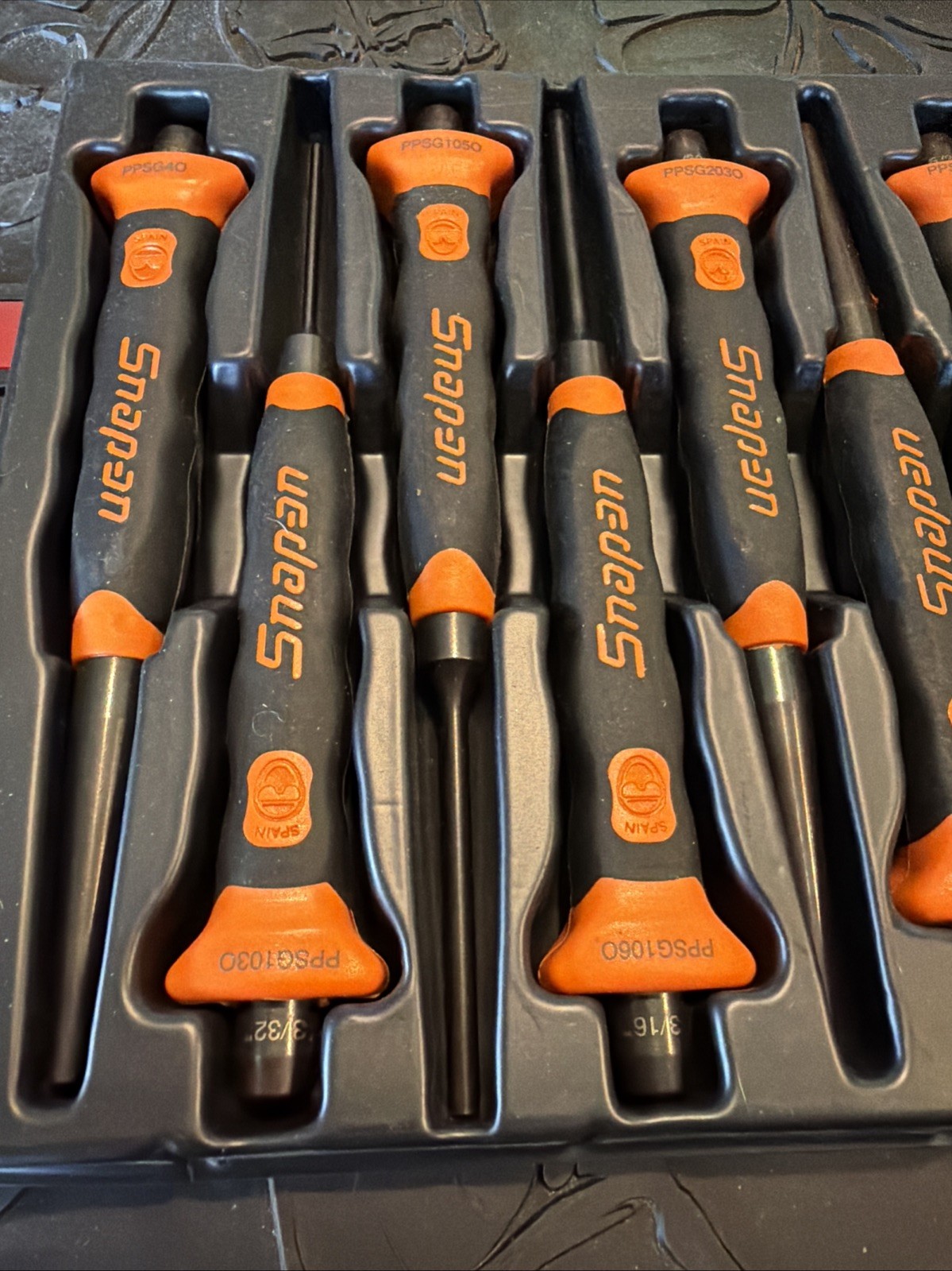 SNAP ON PUNCH & CHISEL SET SOFT GRIP PPCSG710 ORANGE LIGHTLY USED CONDITION