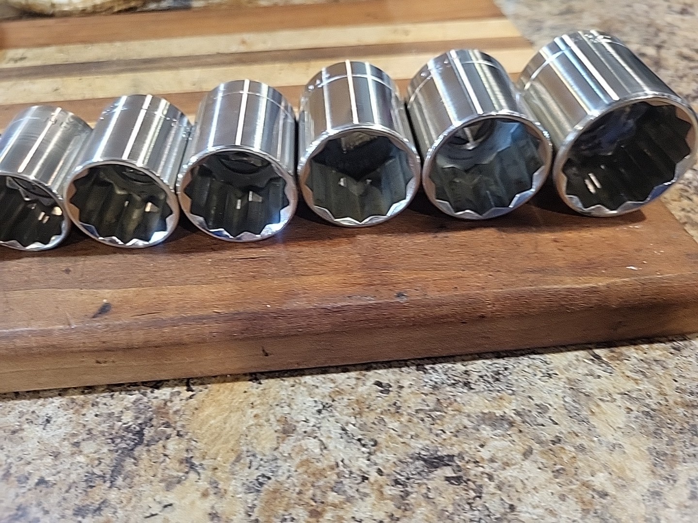 Craftsman 13 Pc. SAE Shallow Socket Set 1/2″ Dr. 12 Pt. 7/16″ to 1-1/4″ 🇺🇸