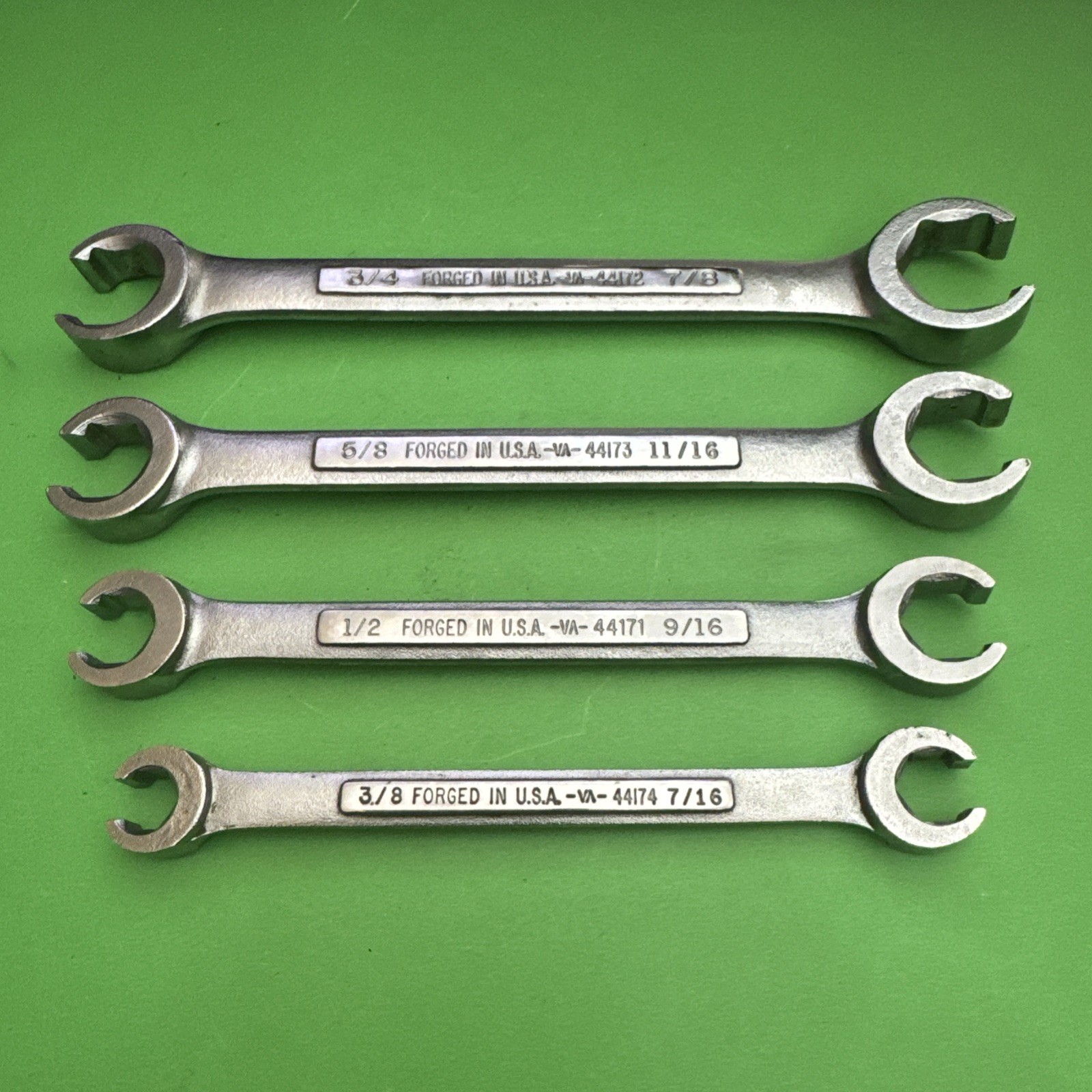 Craftsman USA 4 Piece SAE VɅ VA Series 3/8 to 7/8 Flare Nut Wrench Set MPN 44195