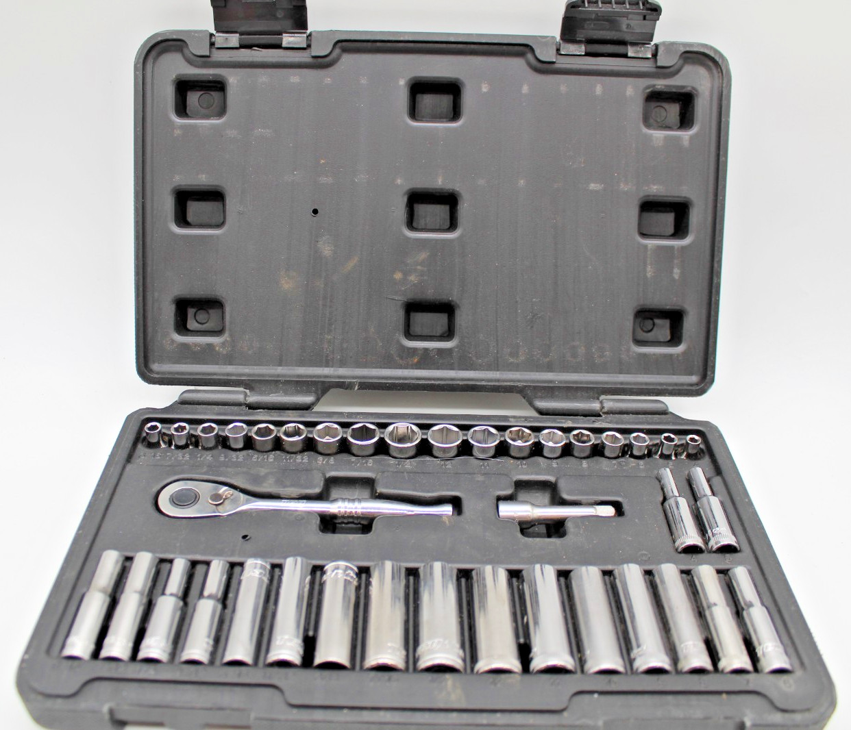 TEQ Correct 38 Pc 1/4″ Dr Socket Set