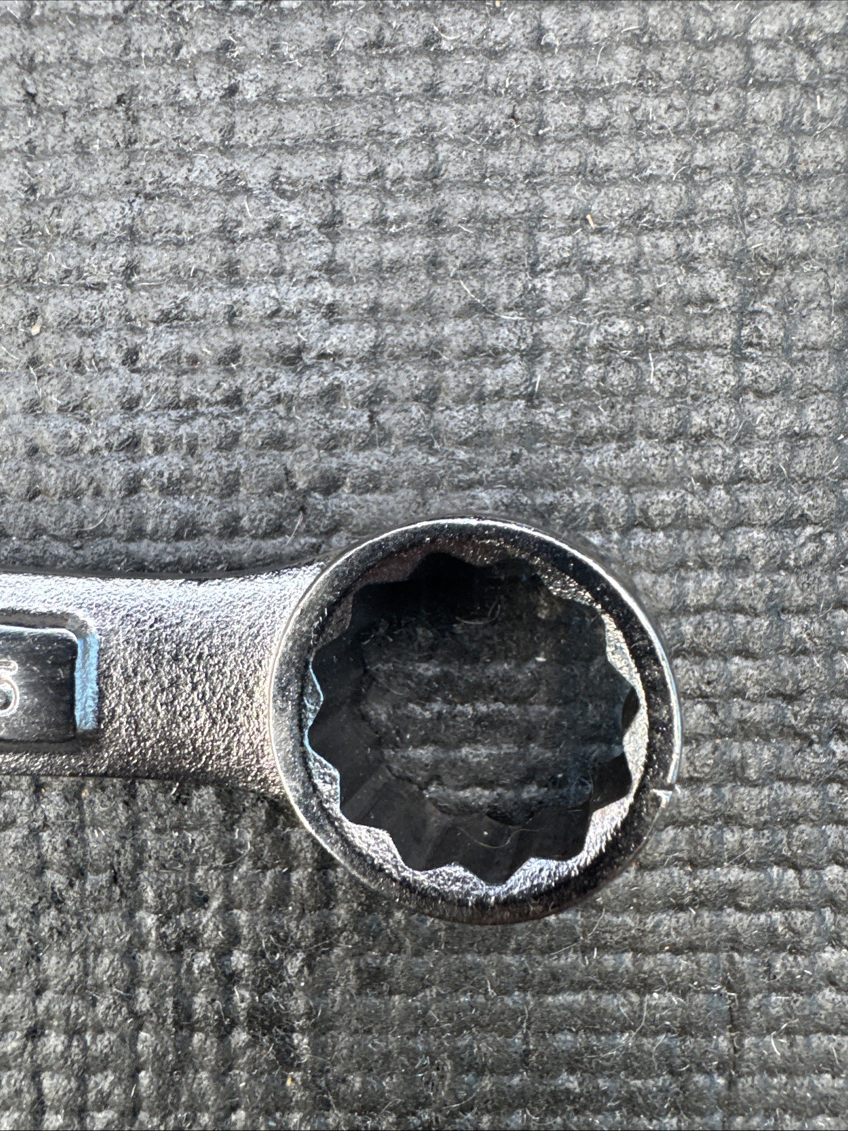 Sears Craftsman USA 43865 5/8 X 3/4 In SAE Stubby 12 Point Box Wrench Nos