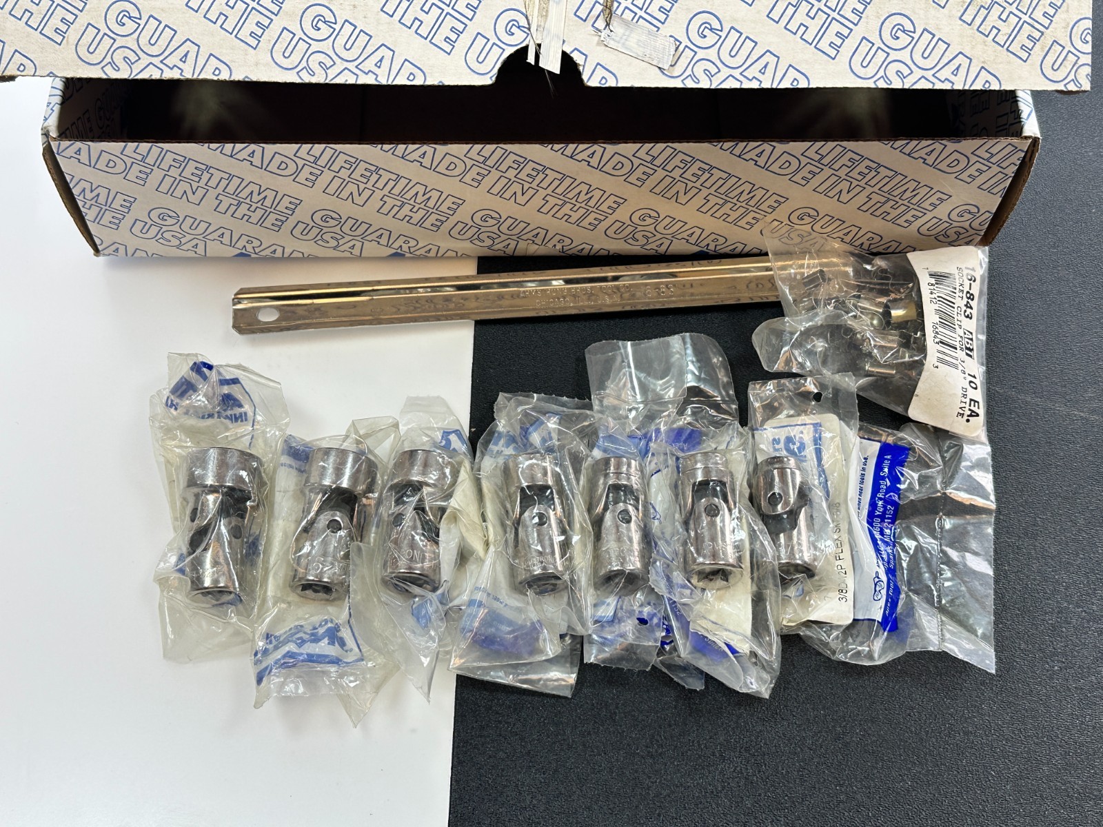 NOS Armstrong 15-400 7pc 3/8″ Drive SAE 3/8-3/4″ Universal Swivel Socket Set