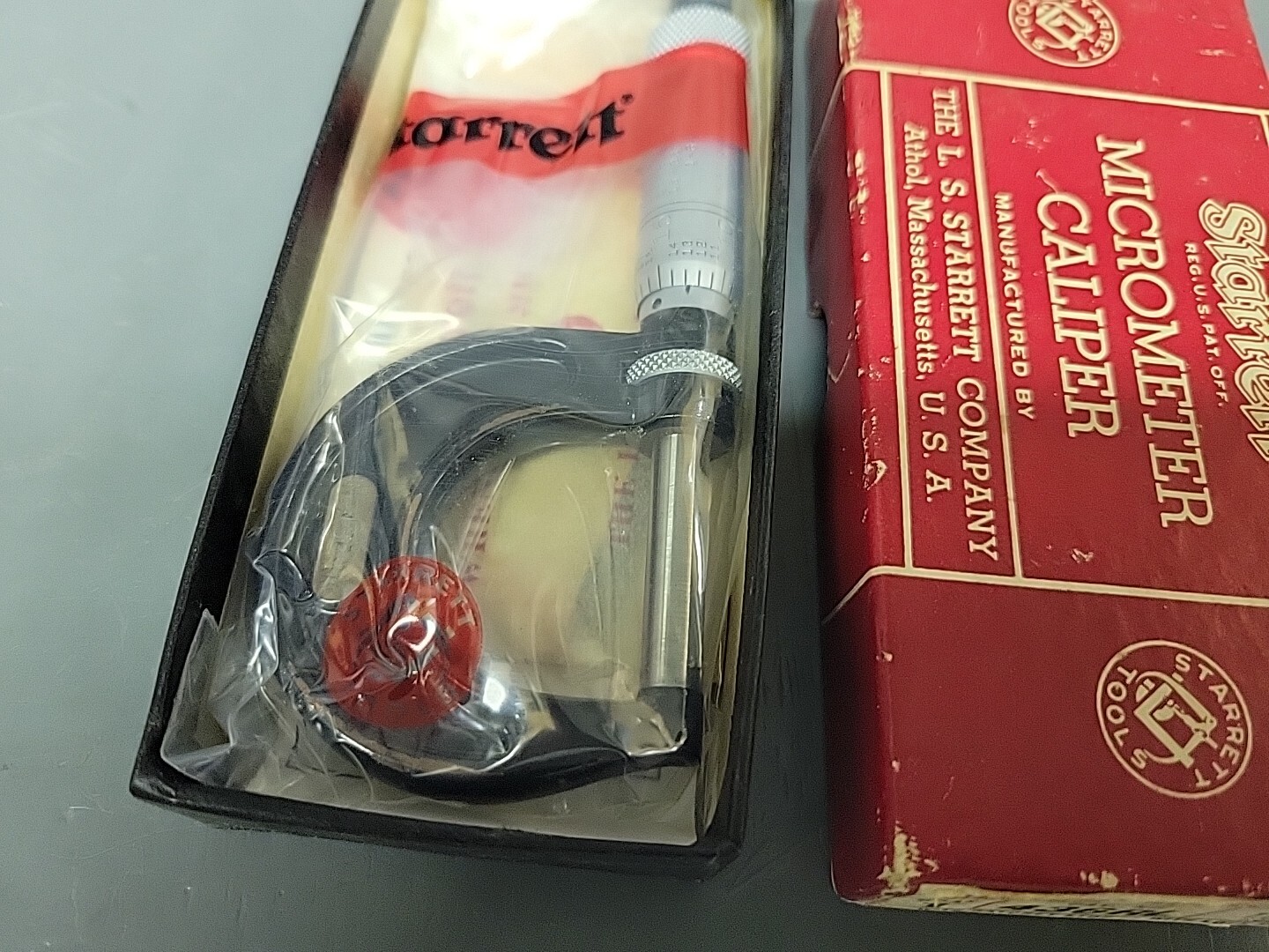 Starrett 436RL 1″ Micrometer Caliper With Ratchet Stop w/Lock Nut NEW OLD STOCK