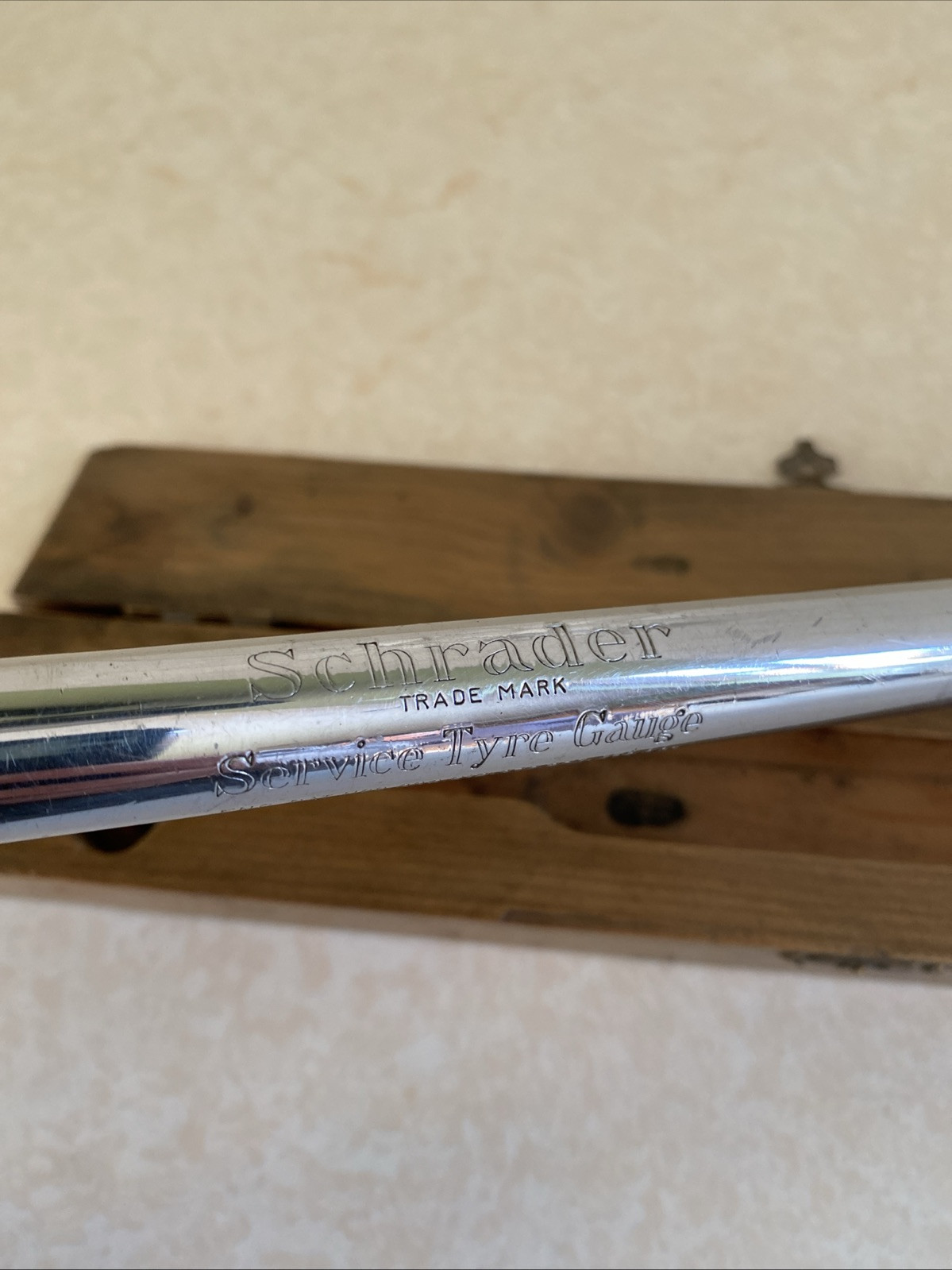 Schrader Service Tyre Gauge In Original Wooden Case Vintage Tool Classic Car