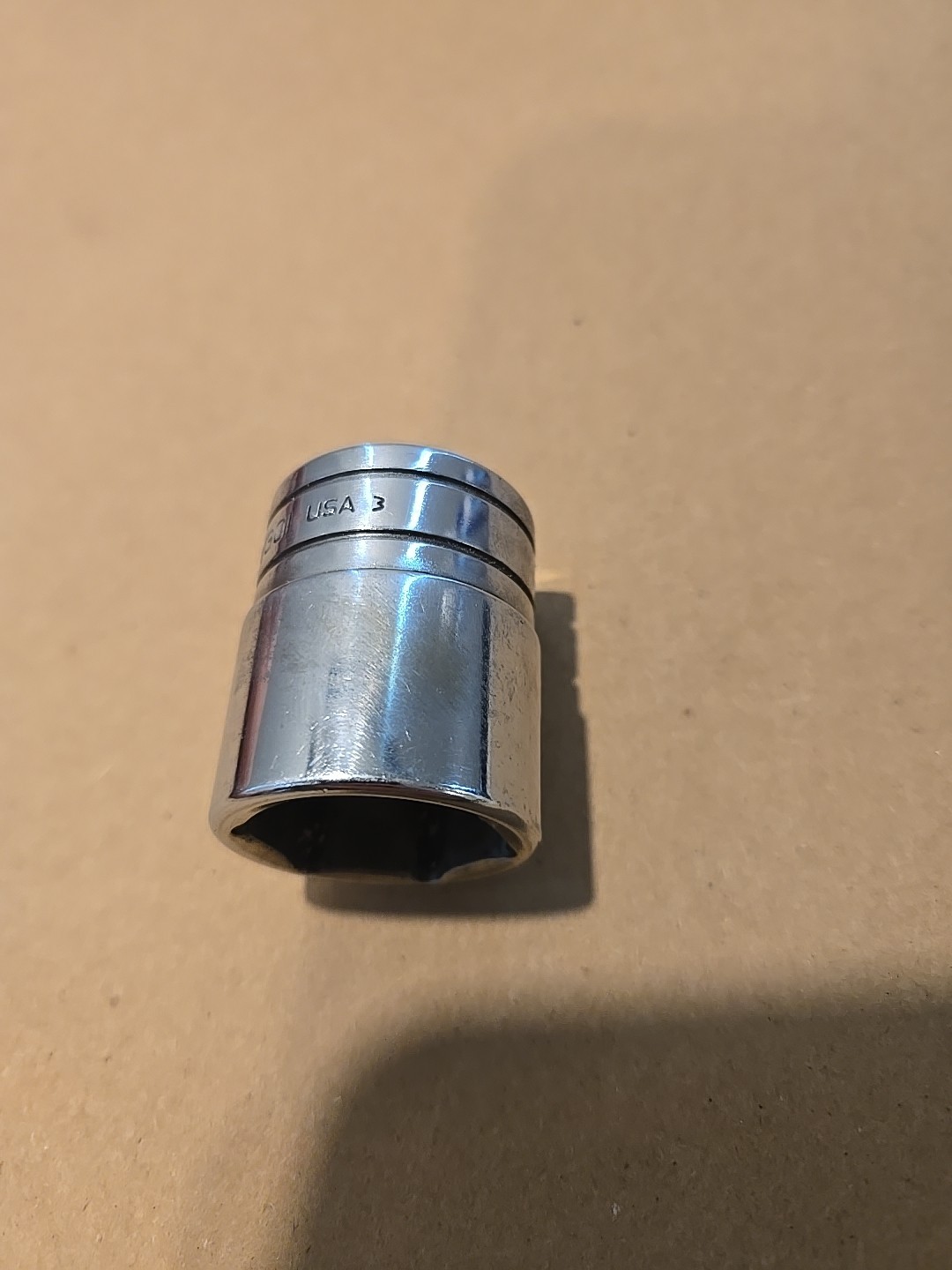 Snap On 1/2″ Drive 15/16″ 6PT SAE Shallow Chrome Socket USA TW301