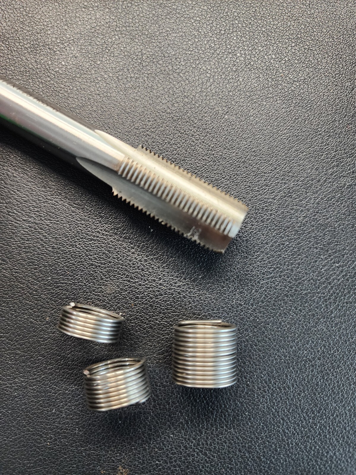 OEM Tools Thread Repair System 25643 M14 – 1.25 Drill Size 9/16″