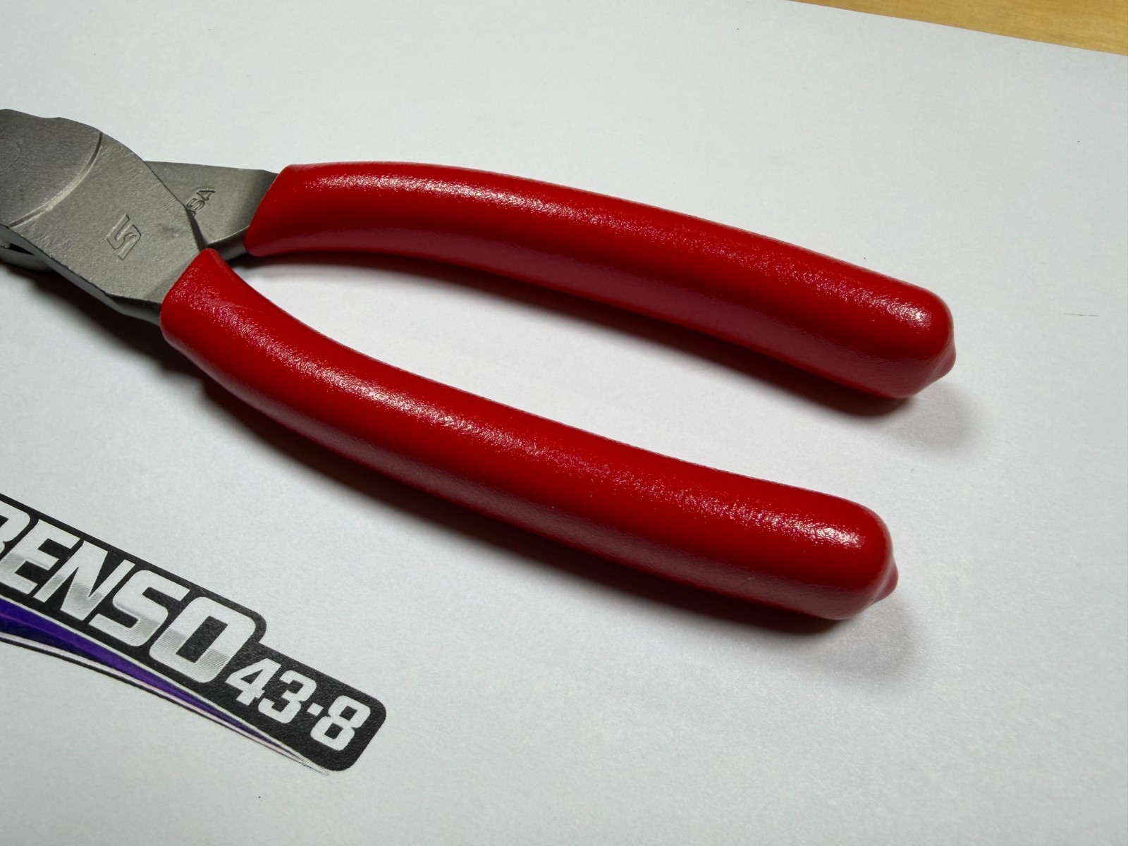 Snap-on Tools USA NEW RED Soft Grip 8″ Flush Cutter w/ Hard Wire Feature CC87ACF