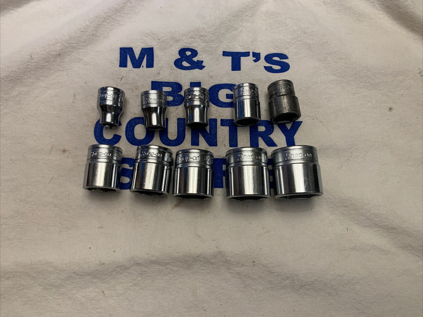 Snap-on Tools USA 3/8″ Drive 6pt SAE 10pc Socket Set 211FSY