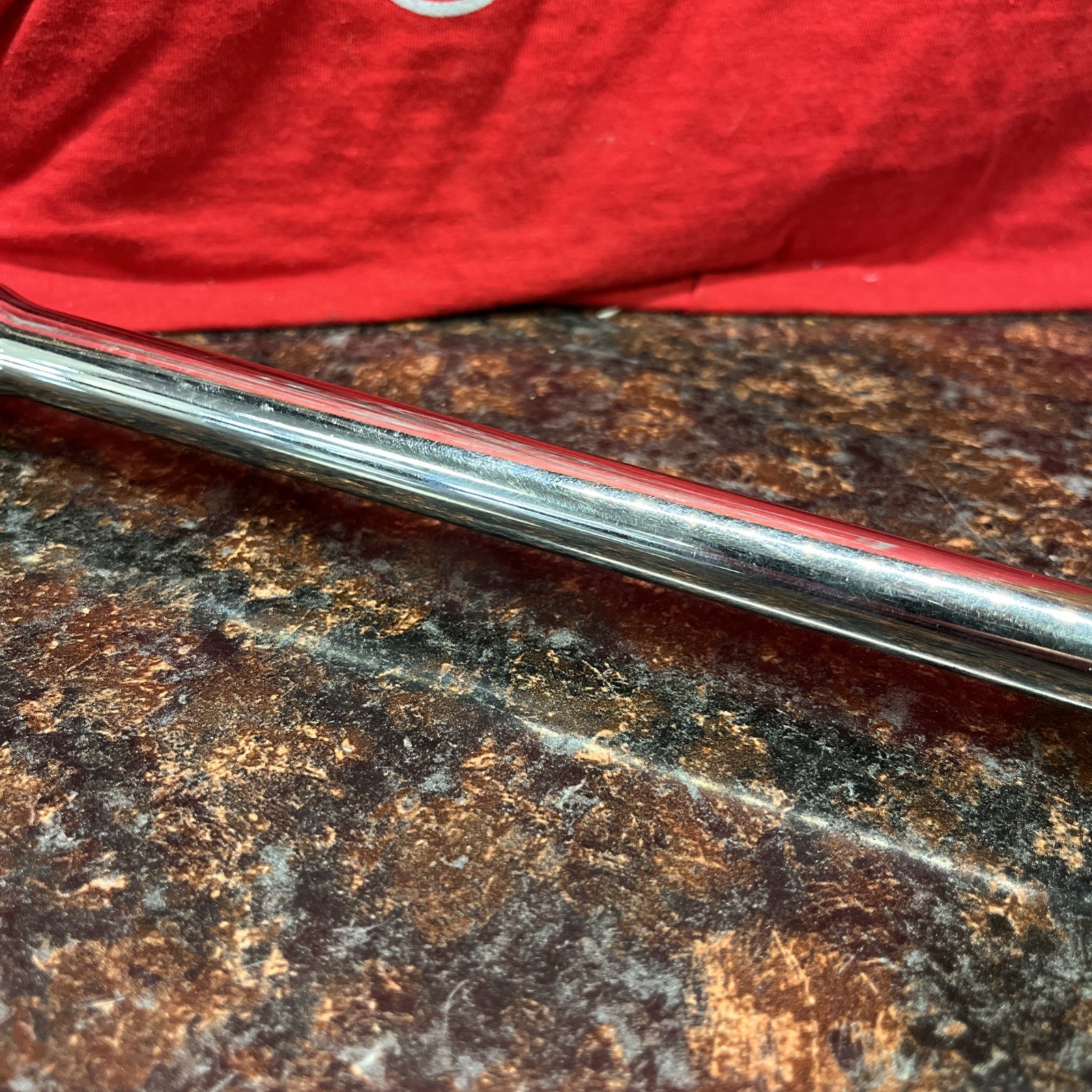 Snap-On SHL80A 1/2″ Drive Soft Grip Long Handle Ratchet (Red) – (LOOK)