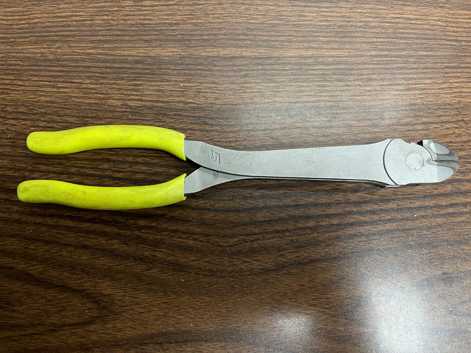 Snap-on Tools USA Yellow 11″ Vector Edge Heavy Duty Diagonal Cutters 312CF Used