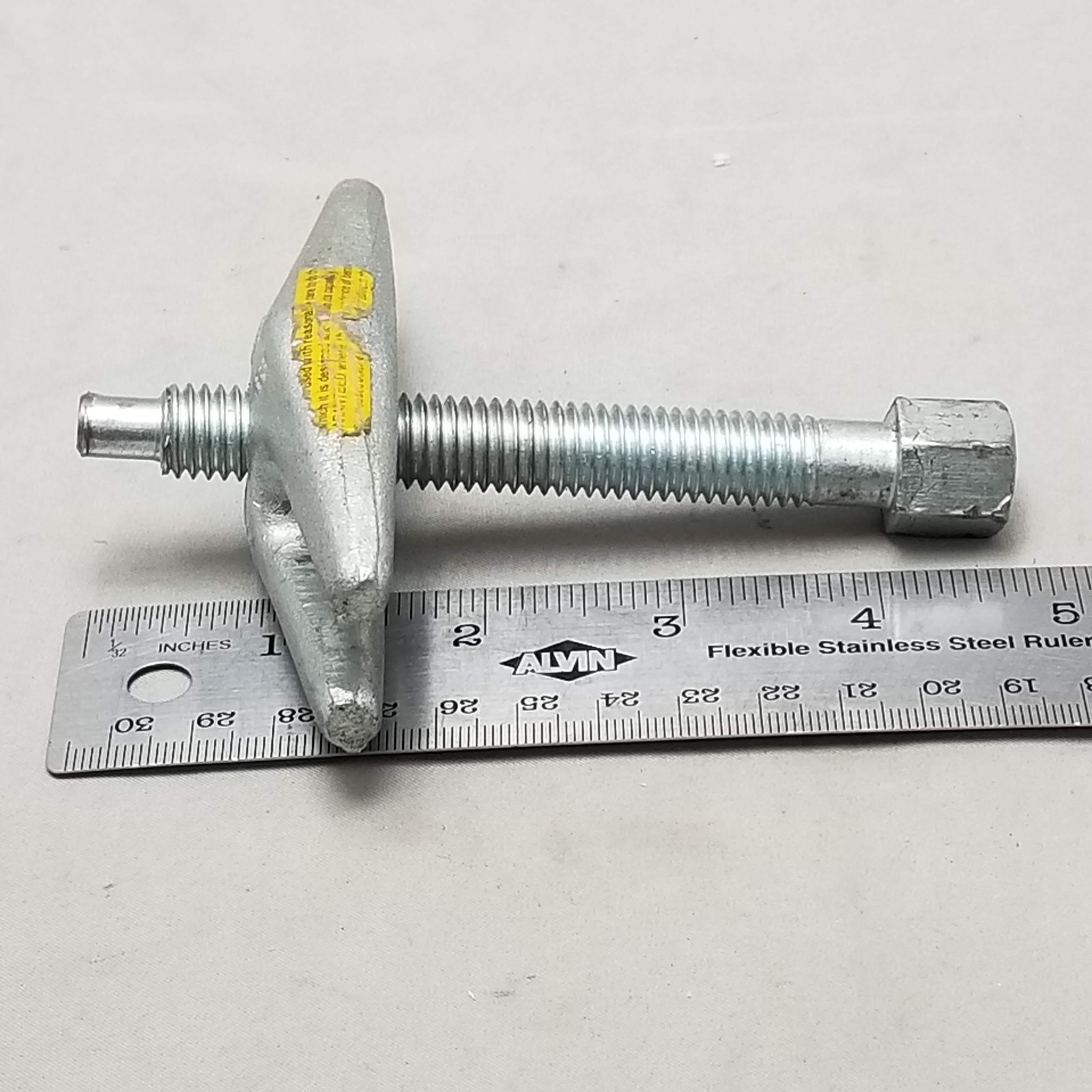 Henco 69 Universal Steering Wheel or Yoke Puller Tool Silver Made Japan