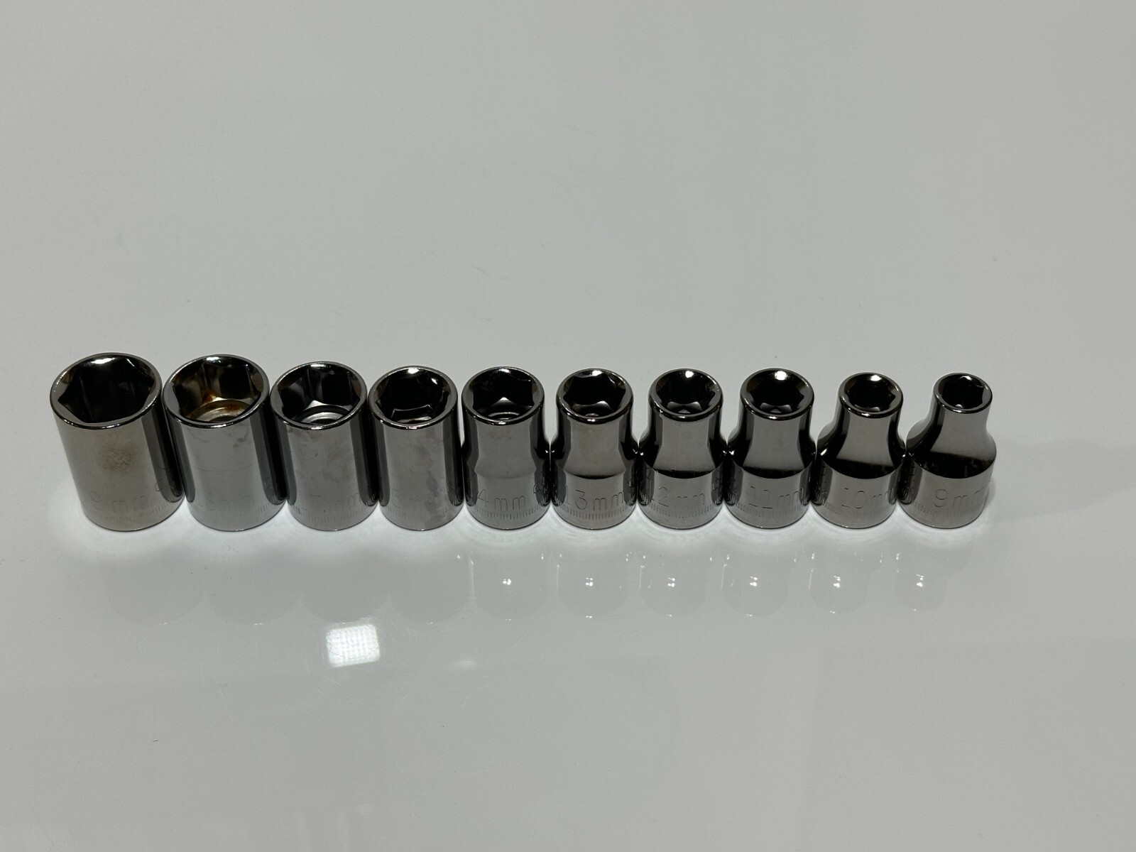 Craftsman USA NOS 10pc Metric 9mm to 19mm Shallow Socket Set, 1/2″ Drive 6 Point