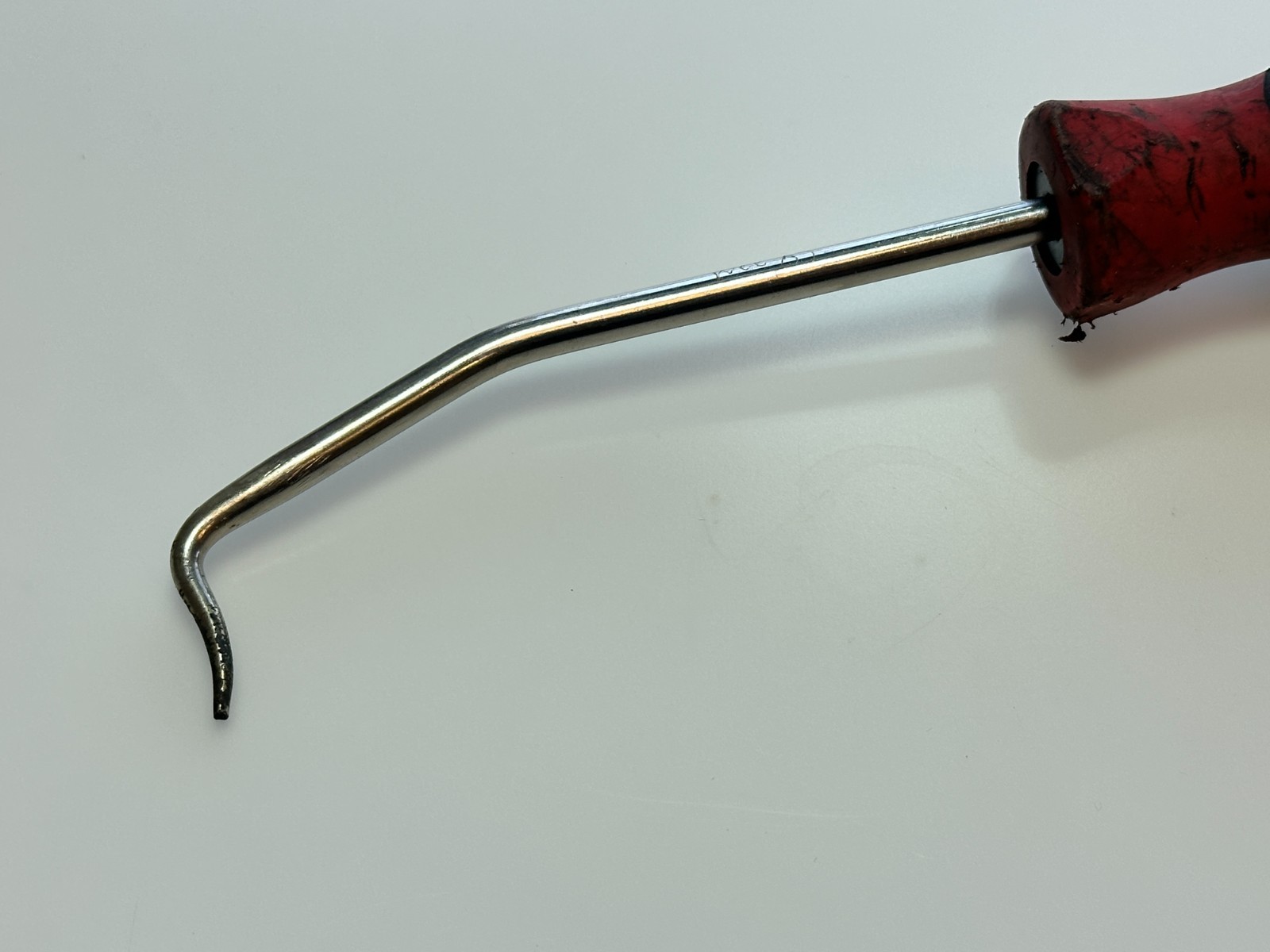 Snap-on Tools USA RED 9-3/4″ Long Soft Grip Radiator Hose Pick SGA174B