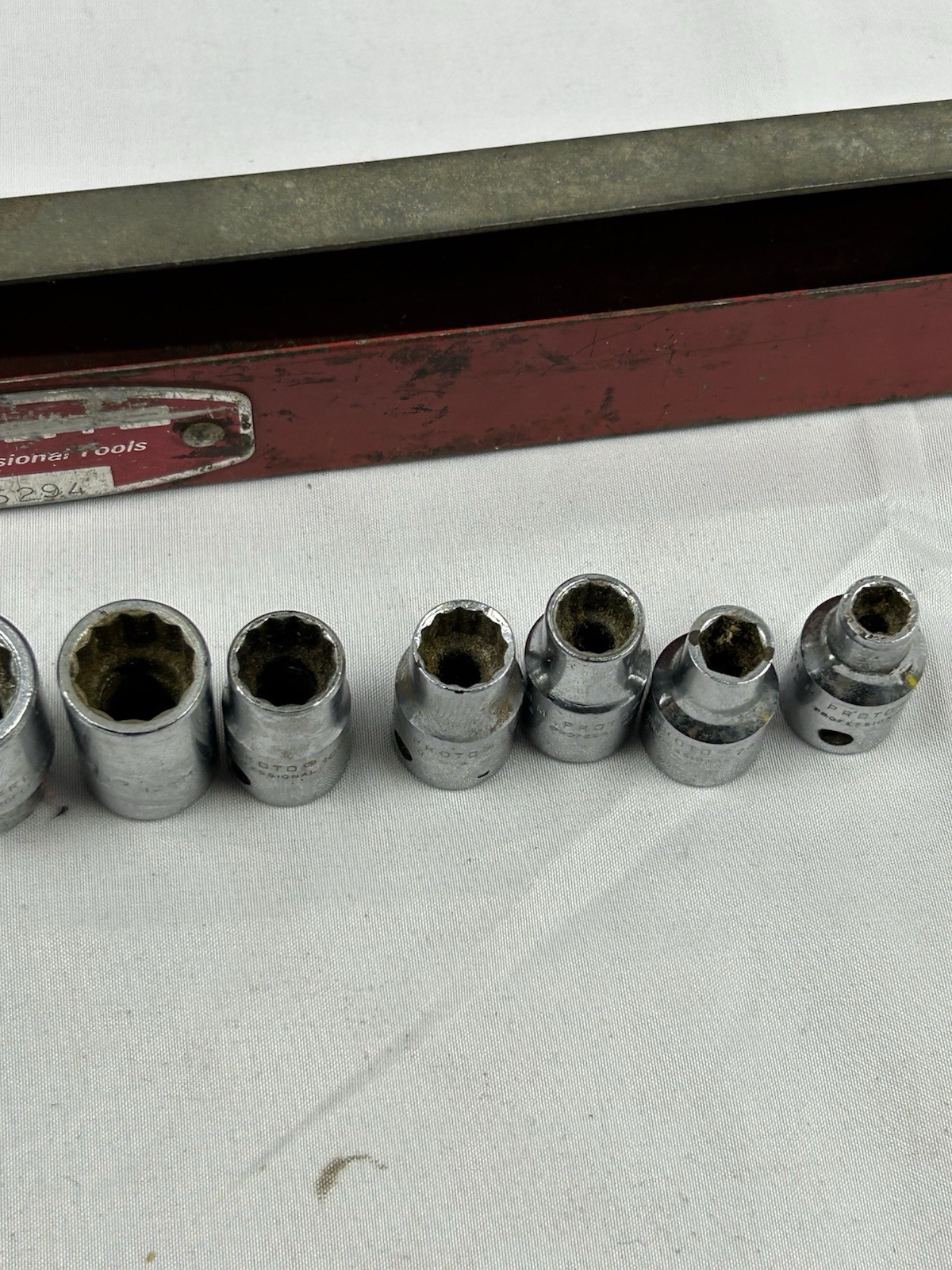 PROTO TOOLS 3/8″ DRIVE 6mm TO 19MM 12 POINT SOCKET SET WITH TRAY 12 Piece